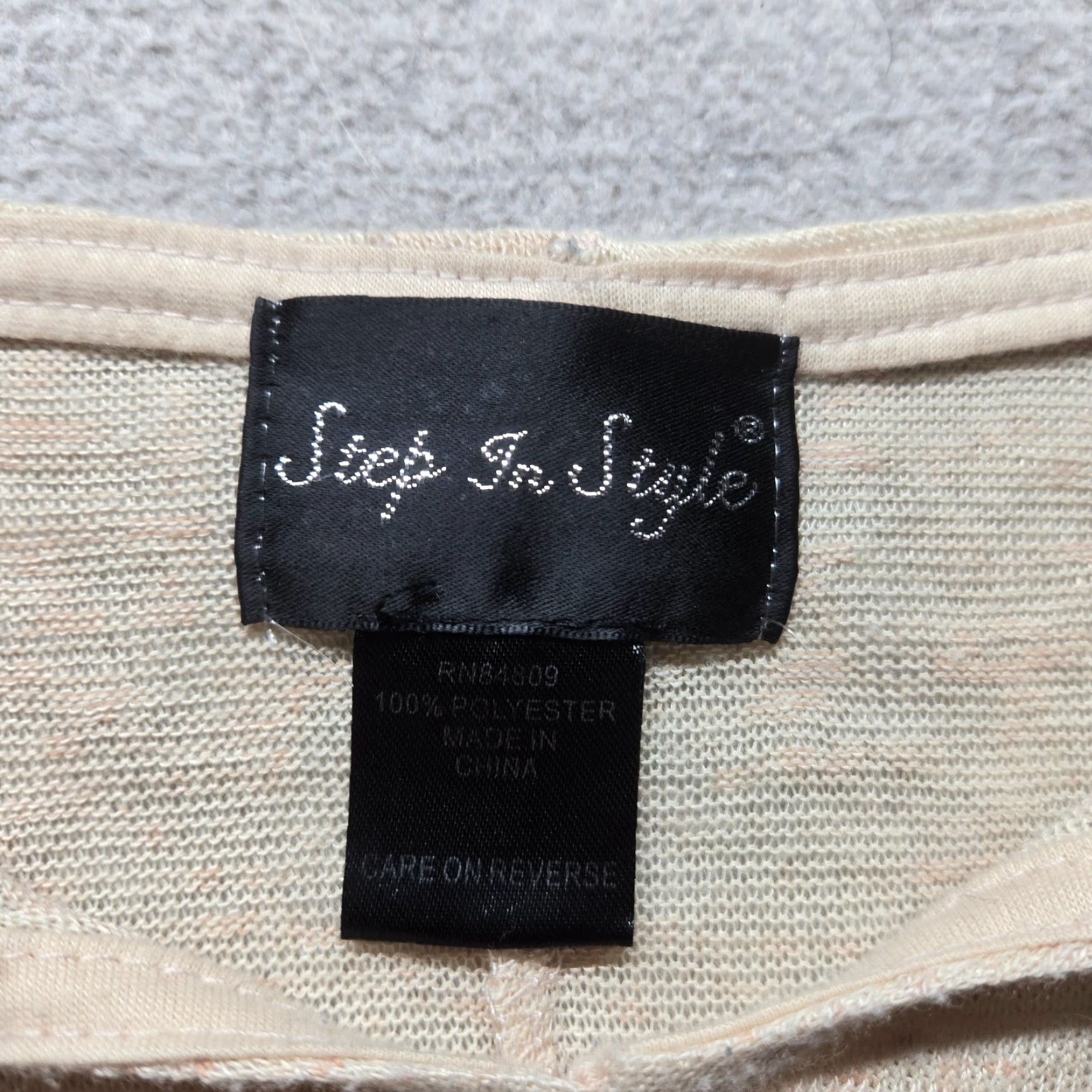 Vintage VINTAGE Step In Style Tank Top Sleeveless Shaw Cover Shirt Adult Women One Size Beige Feather 90s Women's Size ONE SIZE - 5 Thumbnail