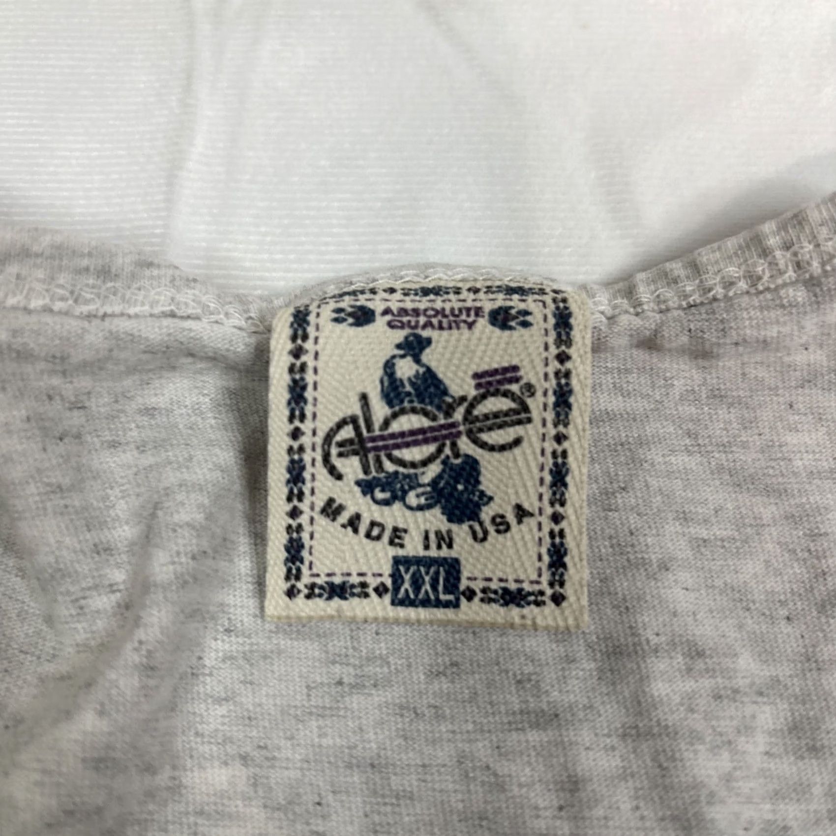 Vintage VINTAGE? Tank Top Men’s 2XL Gray San Padre Island spring break king of beaches Shirt Adult 2XL Gray Beach Spring Mens Size US XXL / EU 58 / 5 - 3 Thumbnail