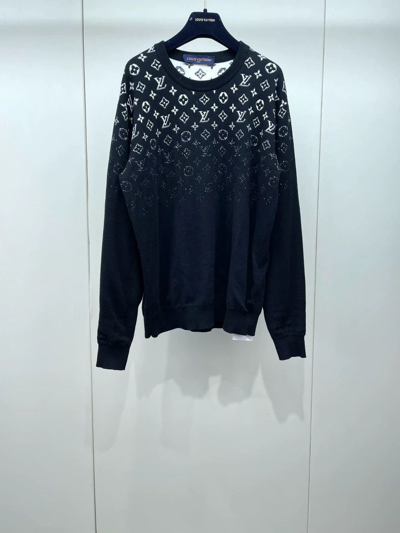 Louis Vuitton Louis Vuitton Knitted sweater with black gradient and full Size US S / EU 44-46 / 1 - 1 Thumbnail