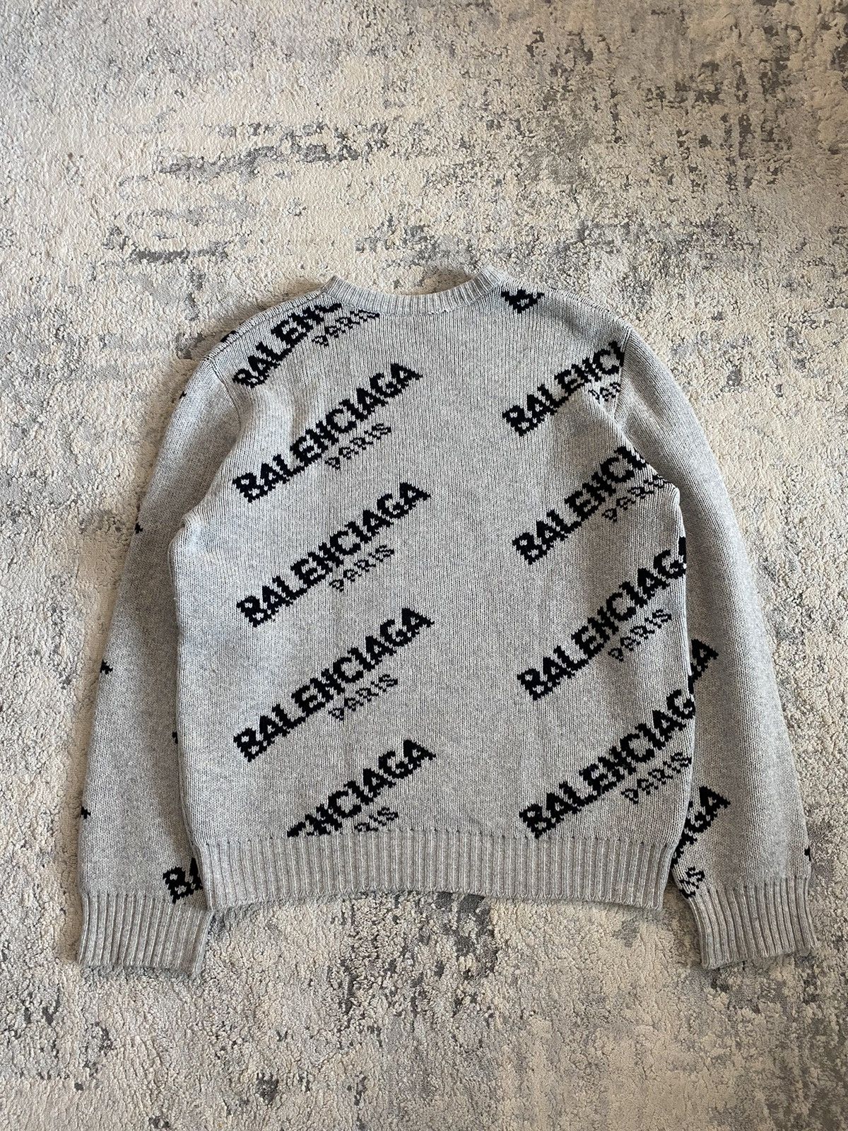 Balenciaga Balenciaga Paris Allover Knit Sweat Size US S / EU 44-46 / 1 - 3 Thumbnail