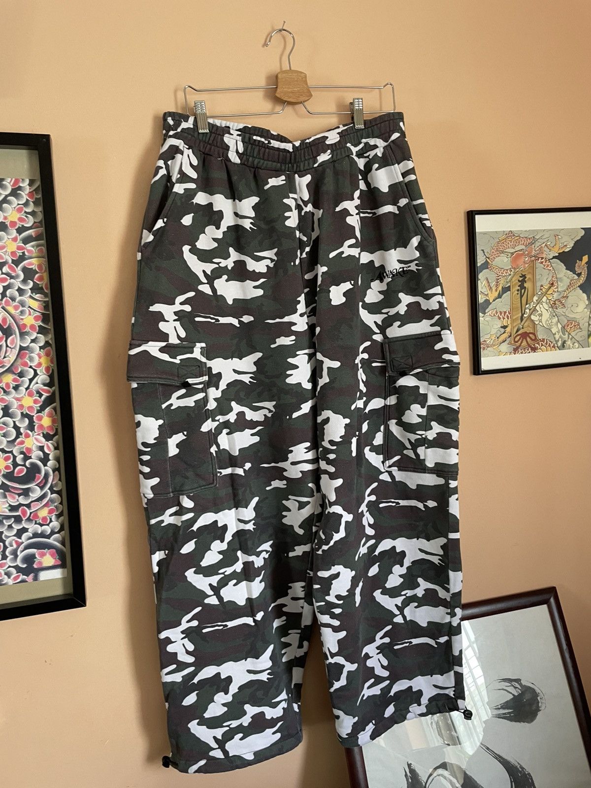Awake NY Awake NY baggy snow camo cargo sweatpants Size US 34 / EU 50 - 1 Thumbnail