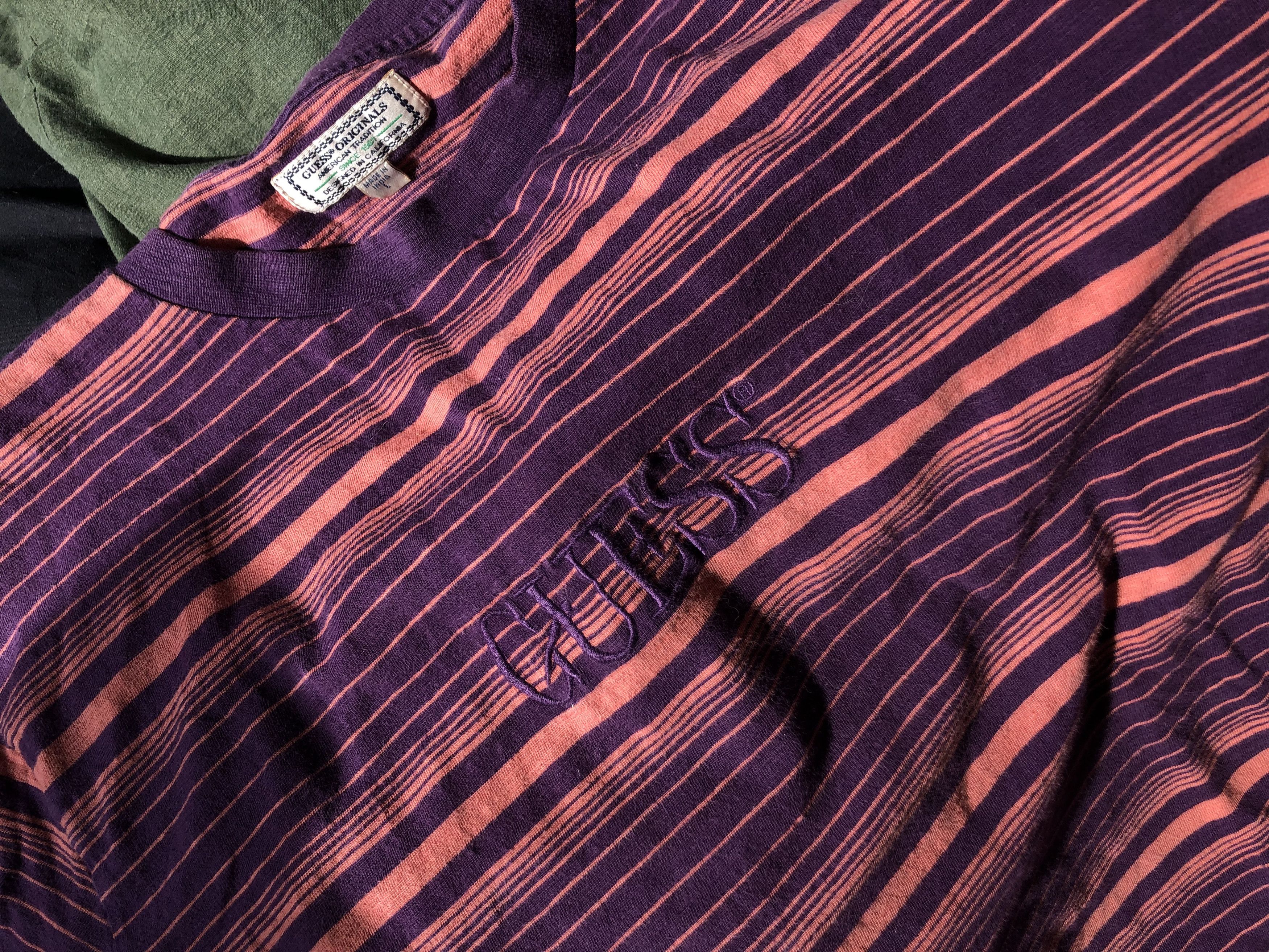 Guess Vintage GUESS Purple Peach Spell Out Streetwear 90s t-shirt Size US XL / EU 56 / 4 - 1 Thumbnail