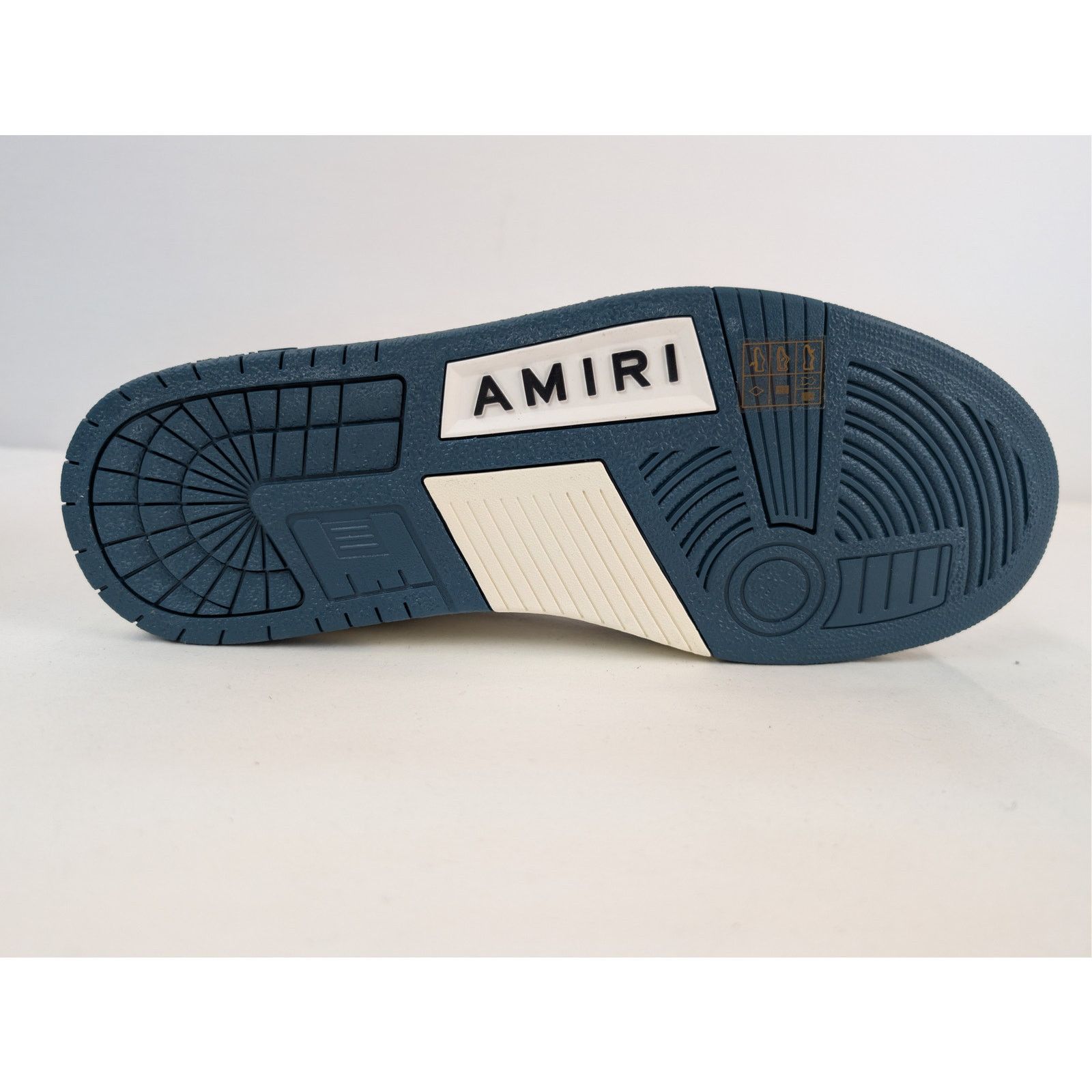 Amiri o1rshd1 Debossed MA Quad Skel Low-Top Sneakers Vintage Blue Size US 11 / EU 44 - 13 Thumbnail