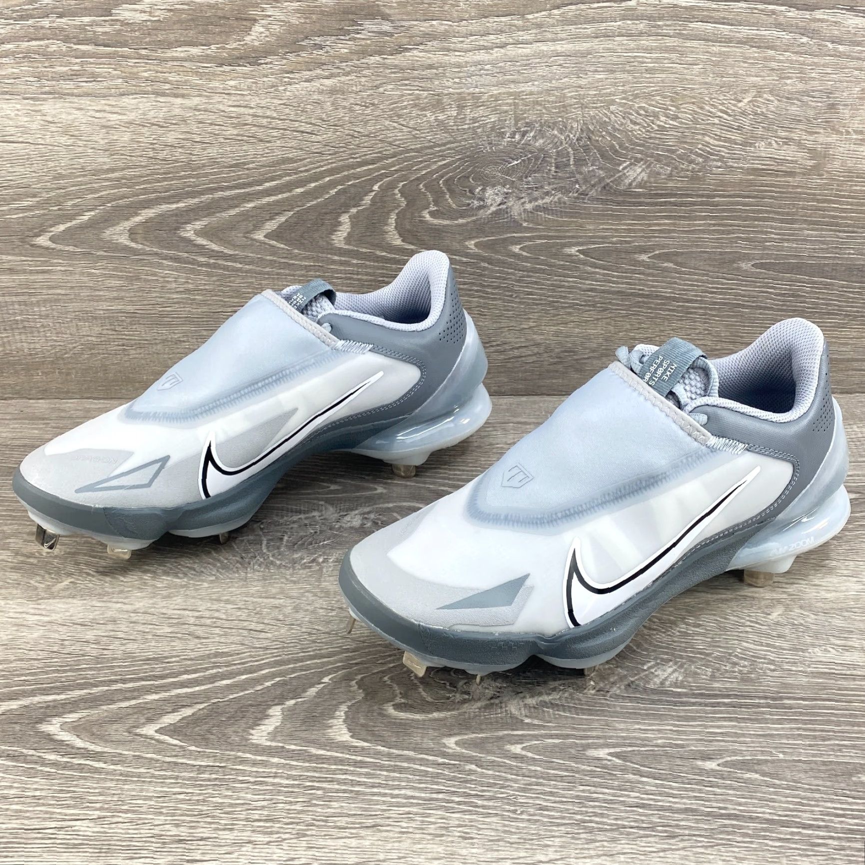 Nike Nike Force Zoom Trout 8 Pro Metal Cleats Men Size 7 CZ5915-100 White and Gray Baseball Cleats Mens Shoes Nike Force Trout Cleats Size ONE SIZE - 4 Thumbnail