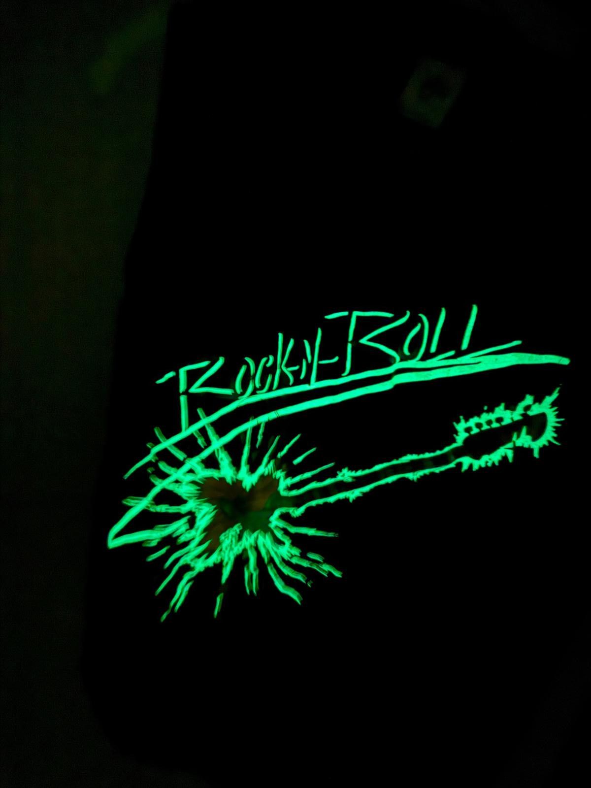 TEE JAYS Vintage Wild Oats T-shirt Rock-N-Roll 1984 Glow n Dark -M Size US M / EU 48-50 / 2 - 2 Thumbnail
