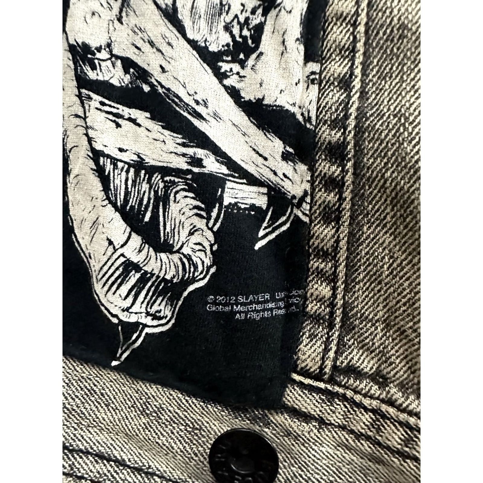 Denime VTG Slayer Deicide Entombed Death Metal Patch Faded Worn Denim Vest M Blue Denim Vest Mens Leather? Size US M / EU 48-50 / 2 - 5 Thumbnail