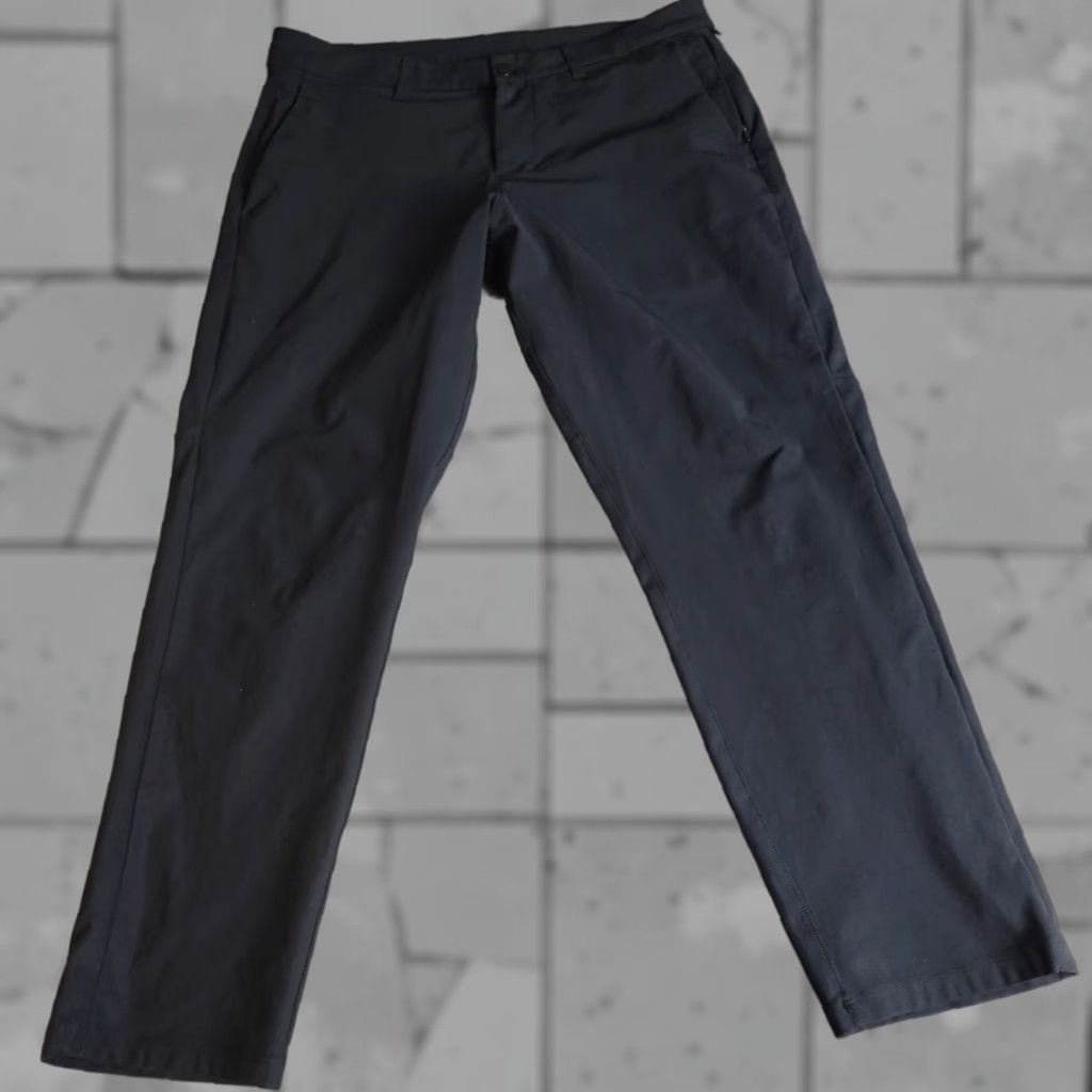 Lululemon Lululemon Mens Pants 35 Black Comission Slim LM5A90S Jogger 5-Pocket Design Straight Inseam 27 in Regular Size Type Pants Mens Black Slim Size US 35 - 1 Thumbnail
