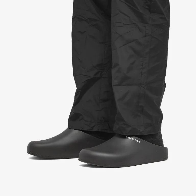 Balenciaga o1bcso1str1124 Mule Slides in Black Size US 7 / EU 40 - 6 Thumbnail