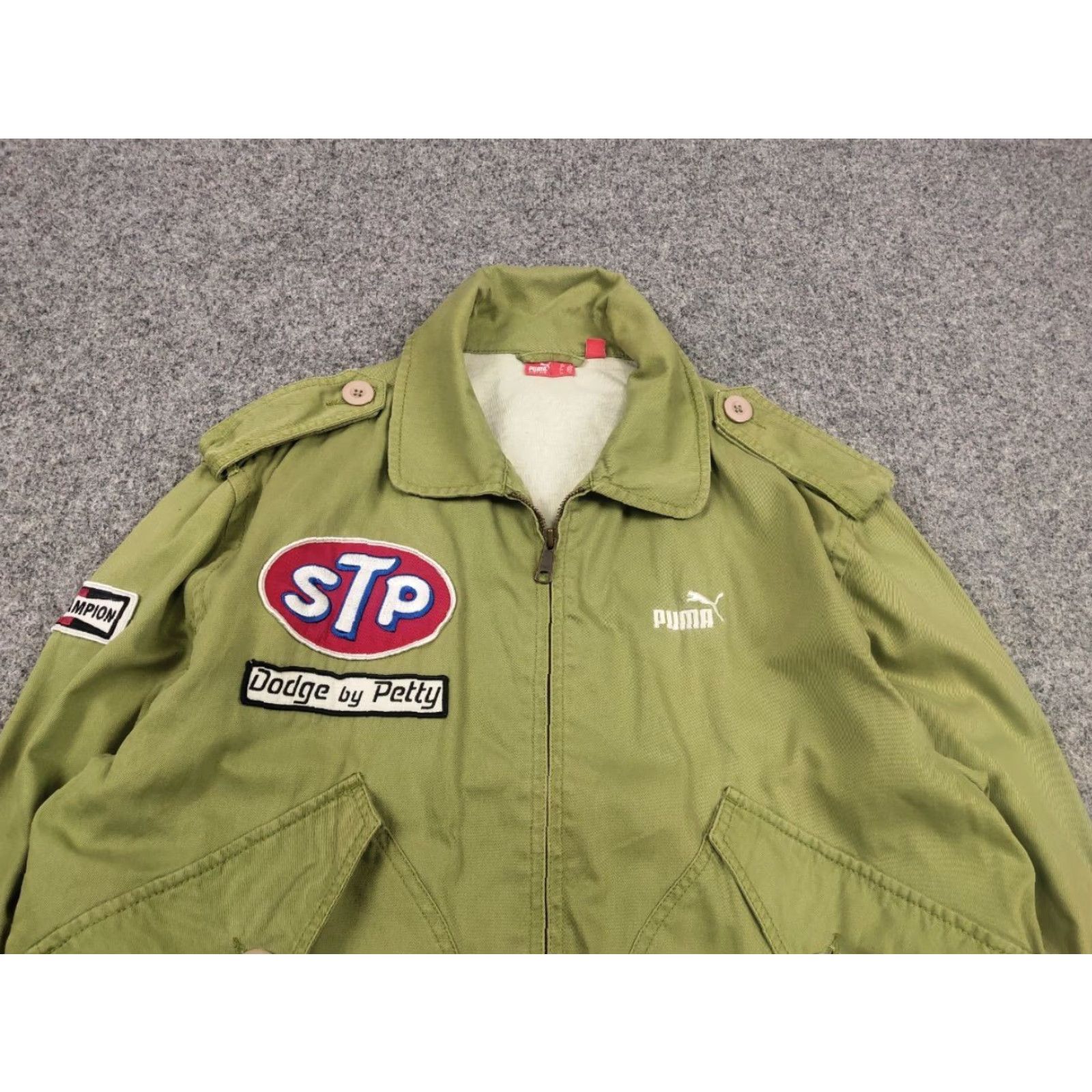 Puma Vintage Puma Richard Petty Jacket - Green STP Logo Dodge Nascar Canvas Full Zip, 90s Style, Unisex Adult M Size US M / EU 48-50 / 2 - 5 Thumbnail