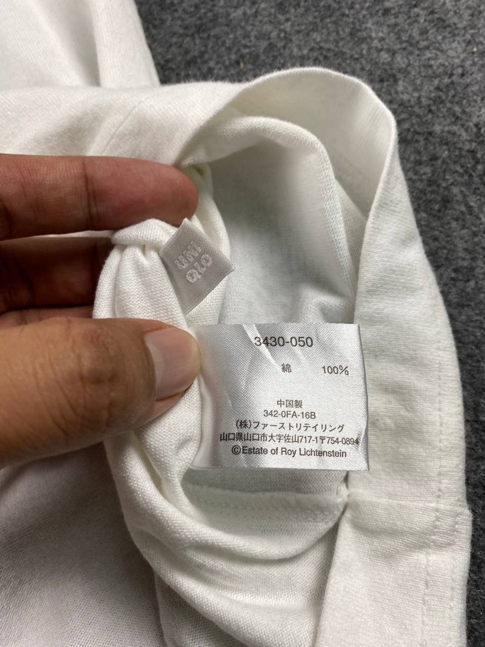 Japanese Brand vintage roy lichtenstein x uniqlo tee very nice design Size US L / EU 52-54 / 3 - 5 Thumbnail