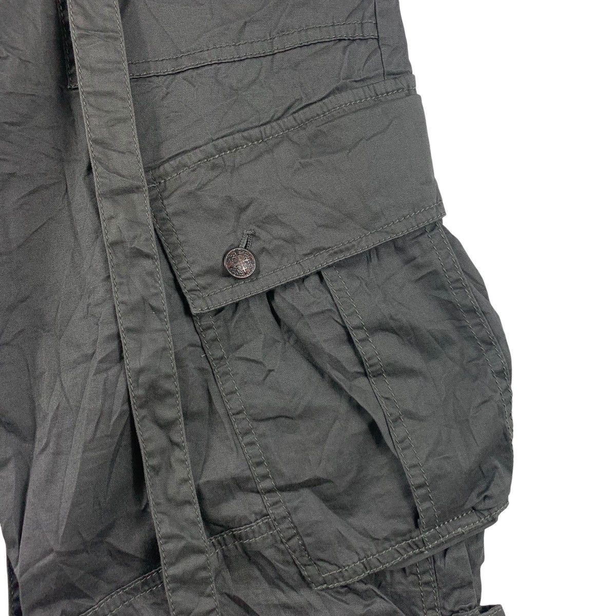 Japanese Brand CHILDERIC ll bondage cargo pants Size US 31 - 9 Thumbnail