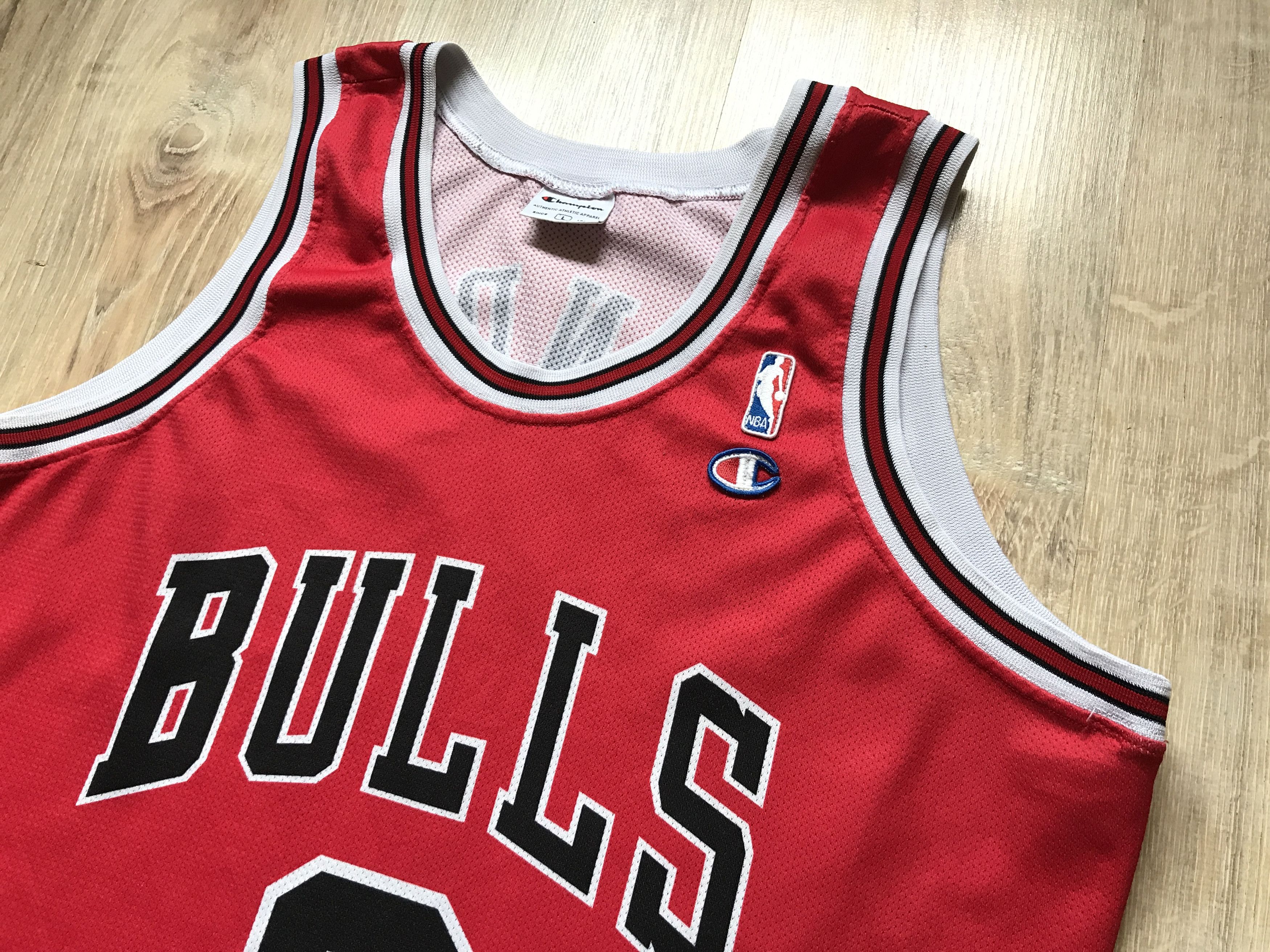 NBA × Vintage Chicago Bulls NBA Champion Jersey #3 Chandler Size US L / EU 52-54 / 3 - 4 Thumbnail