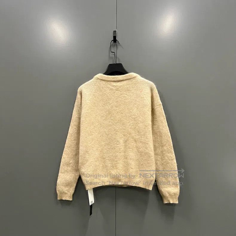 Acne Studios Acne Studios Solid Round Neck Sweater Size XS / US 0-2 / IT 36-38 - 2 Thumbnail