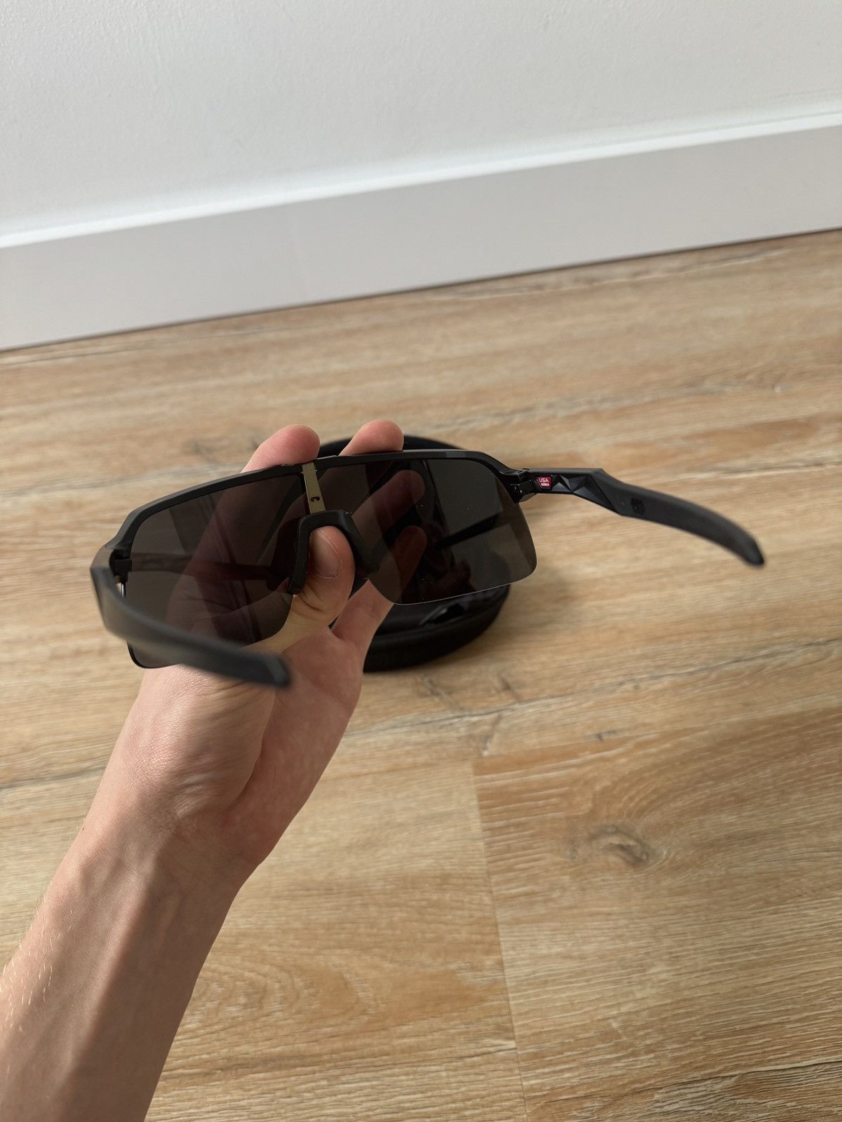 Designer Oakley Sunglasses Size ONE SIZE - 3 Thumbnail