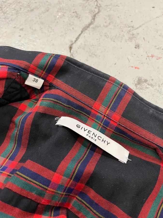 Givenchy SS2016 Givenchy Star Leather Patch Tartan Shirt by Riccardo Tisci Size US S / EU 44-46 / 1 - 10 Thumbnail