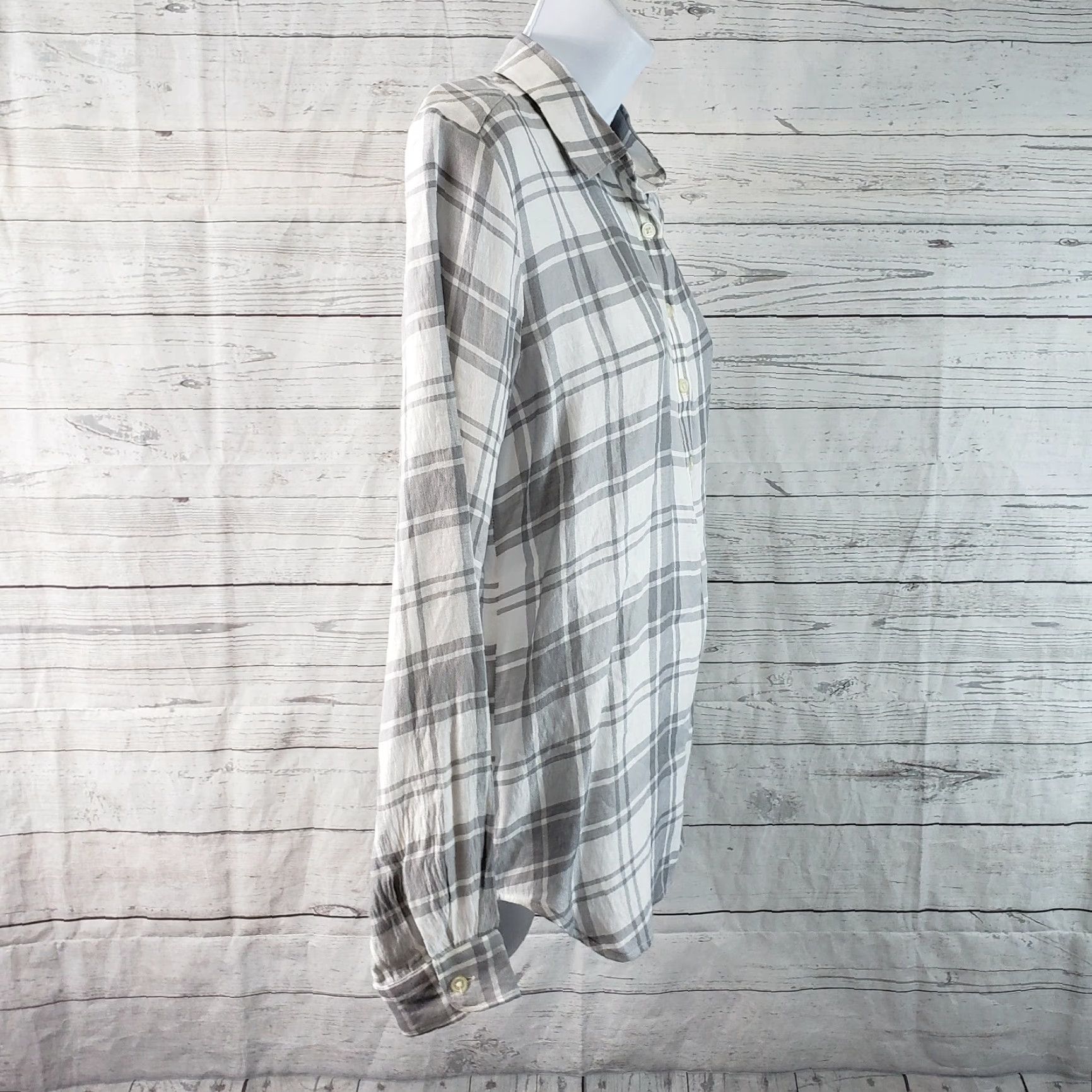 Ann Taylor Ann Taylor LOFT Shirt Adult Small Gray White Plaid Rayon Womens Size S / US 4 / IT 40 - 3 Thumbnail