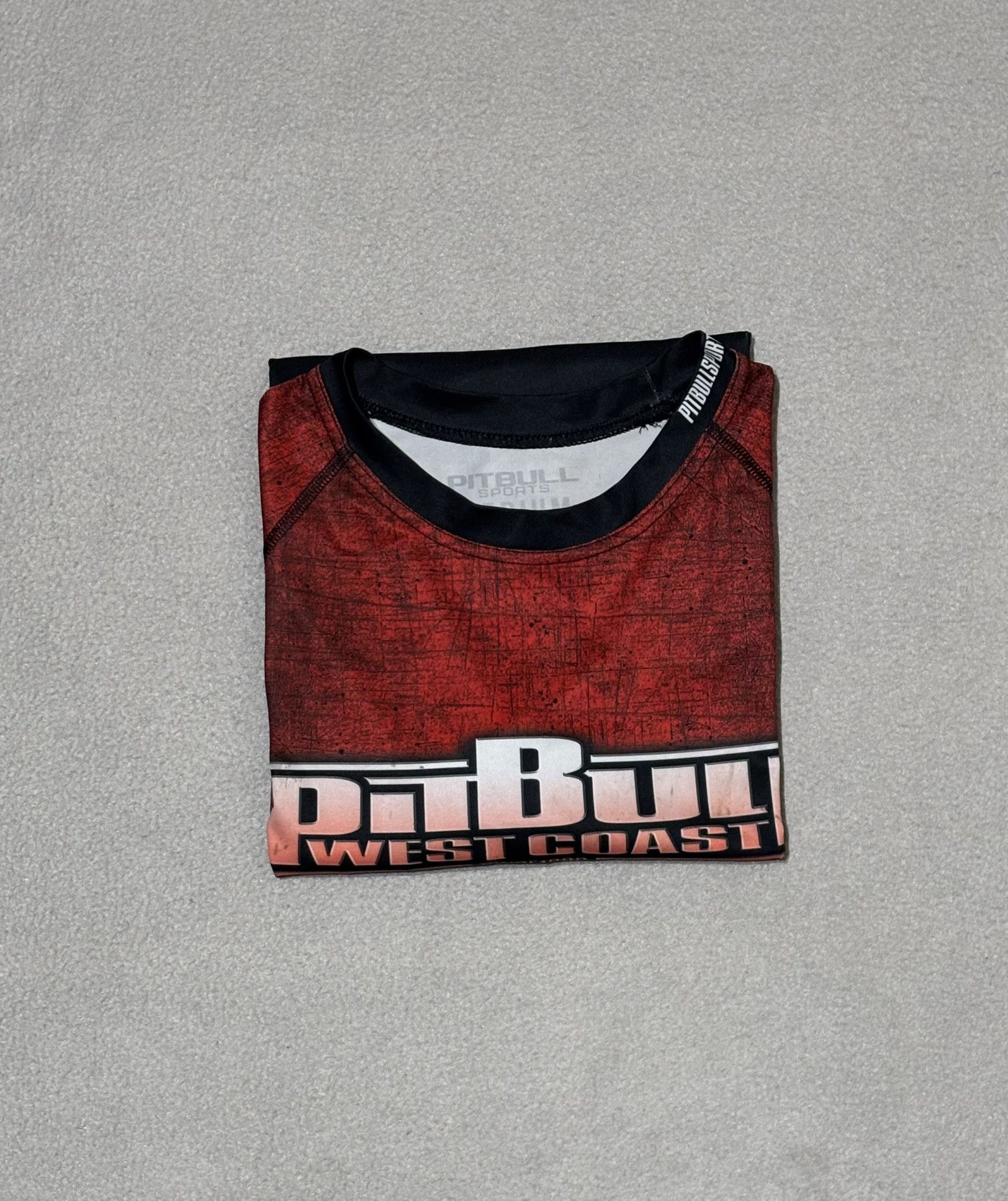 Other Rashguard Pit Bull West Coast size. M Size US M / EU 48-50 / 2 - 19 Thumbnail