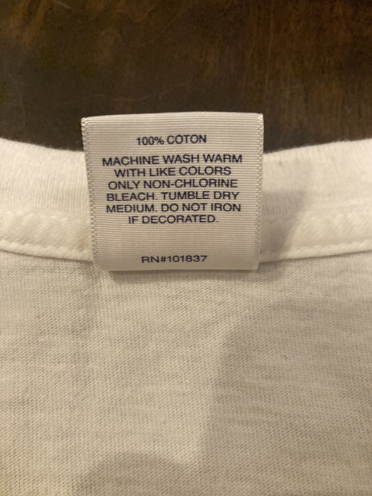 Supreme Supreme white chair tee large Size US L / EU 52-54 / 3 - 4 Thumbnail