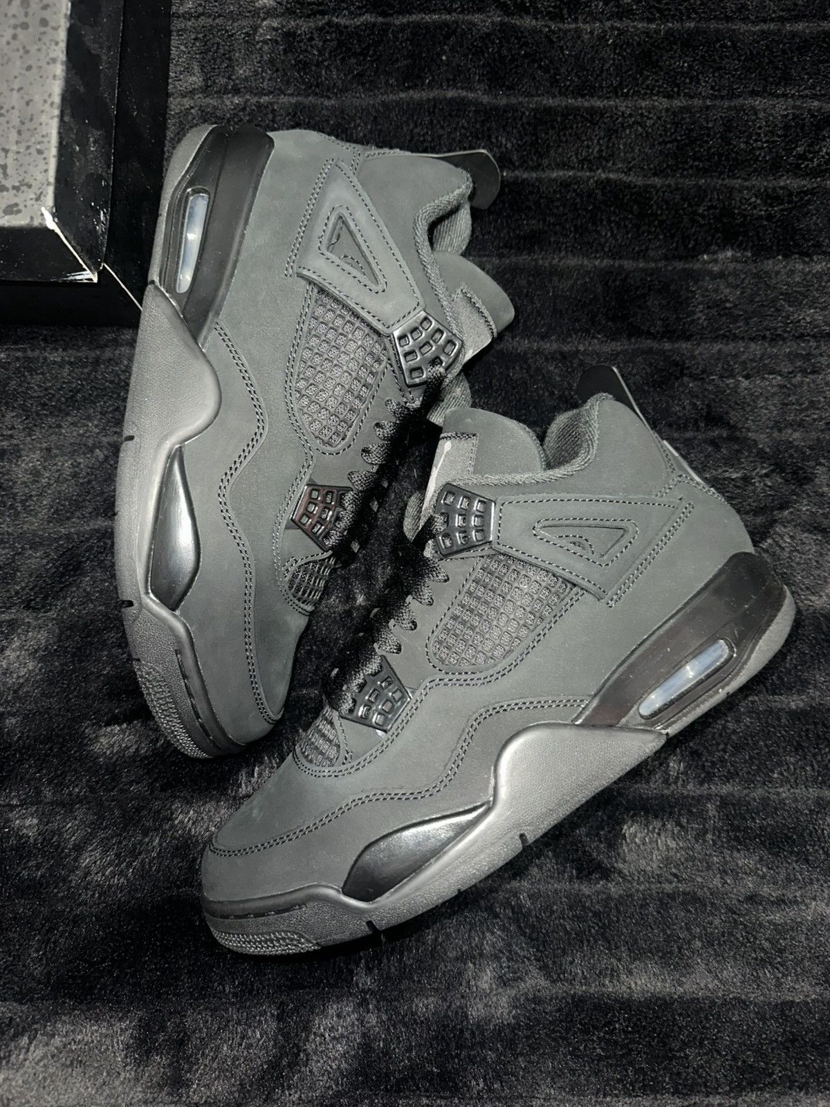 Jordan Brand JORDAN 4 BLACK CAT 2025 🥷🥷 Size US 8 / EU 41 - 2 Thumbnail
