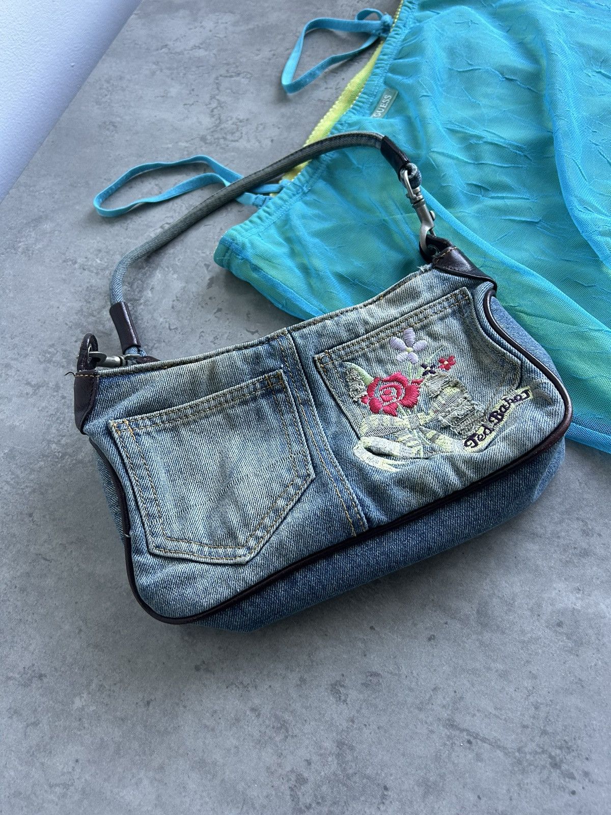 Ted Baker × Vintage Ted Baker Y2K Dirty Jeans Bag 00s floral cute office siren Size ONE SIZE - 1 Thumbnail