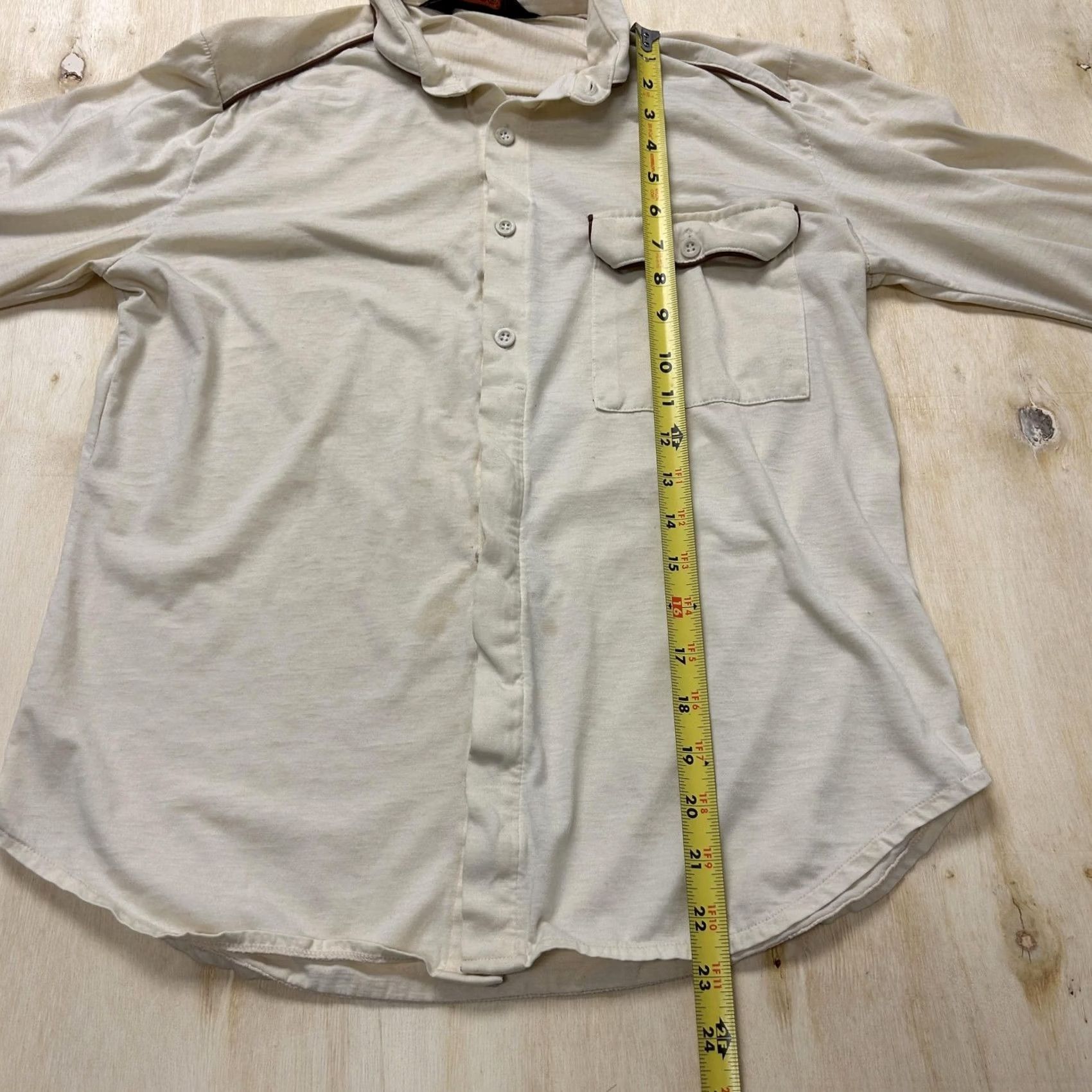 Vintage VINTAGE Hukapoo Mens M White Solid Long Sleeve Button Up Casual Shirt Size US M / EU 48-50 / 2 - 5 Thumbnail