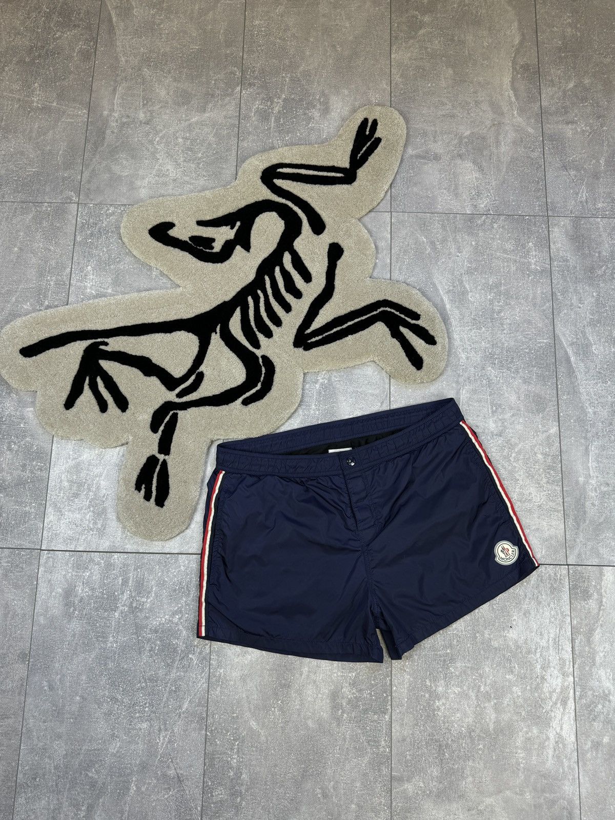 image of Mens Vintage Moncler Boxer Mare Shorts Navy Swimpants (Size 34)