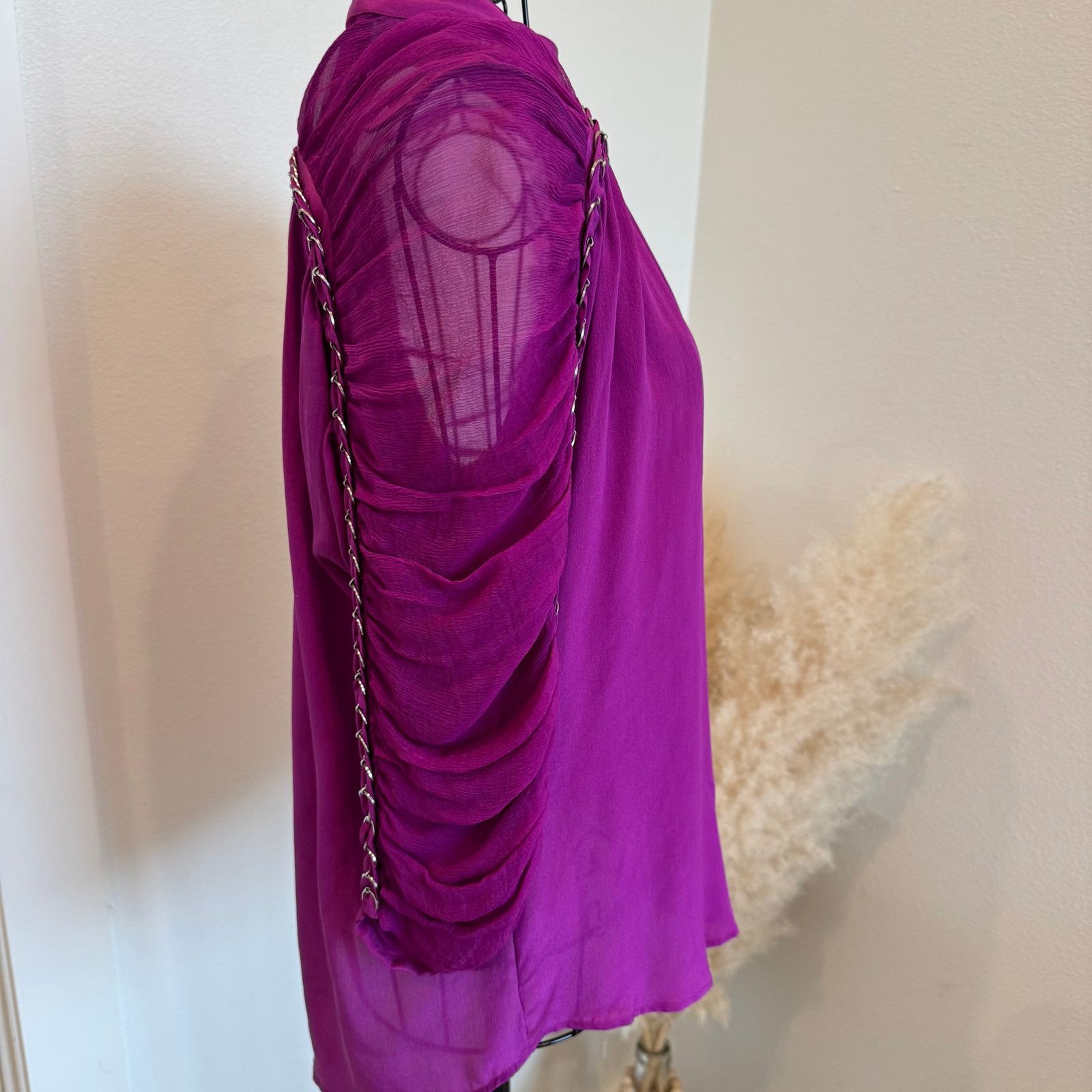 Sachin & Babi Sachin & Babi Silk Mock Neck Purple Sheer Ruched Sleeve Top Size S / US 4 / IT 40 - 4 Thumbnail