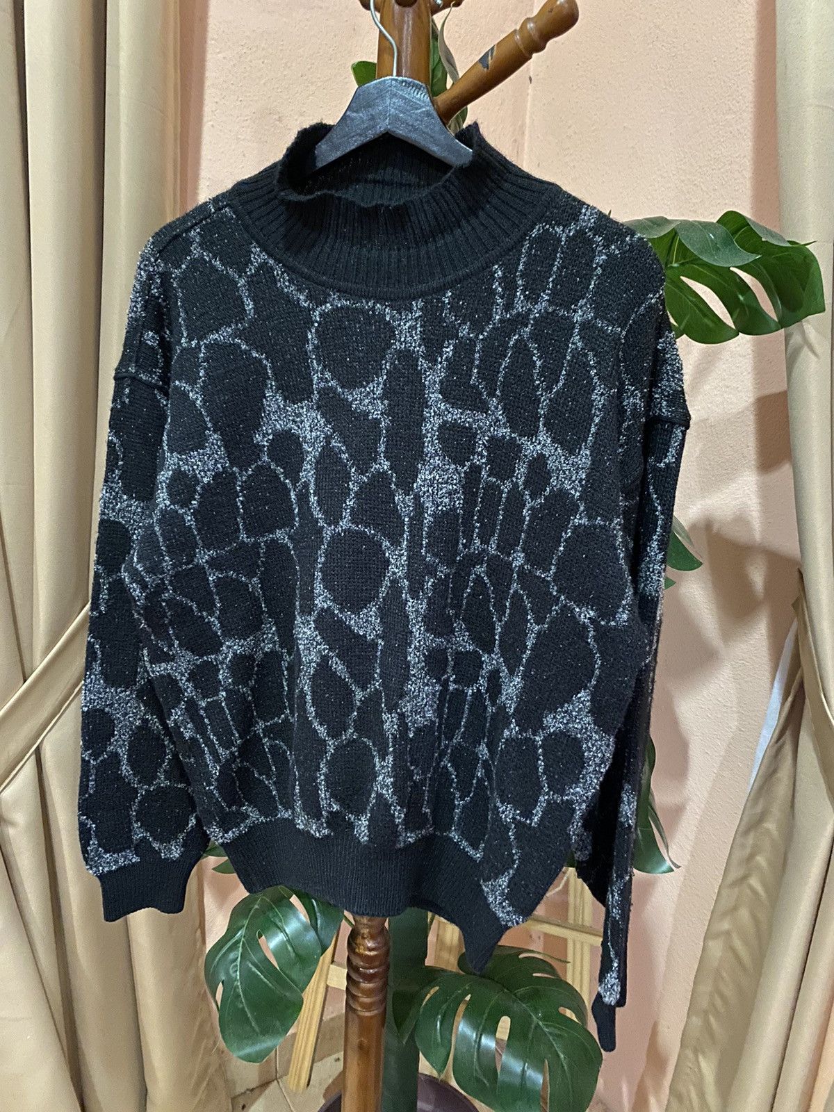 Other VINTAGE MODIGLIANI KNIT SWEATER BLACK ANIMAL PRINT RETRO Size US M / EU 48-50 / 2 - 2 Thumbnail