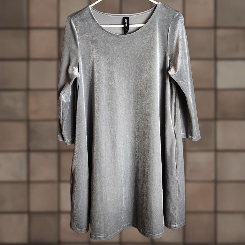 Vintage Agnes & Dora Womens Gray Velvet 3/4 Sleeve Swing Tunic Dress L Casual Velvet Pockets A-Line 2 Side Pockets Holiday 12-14 Mens? Size L / US 10 / IT 46 - 1 Thumbnail
