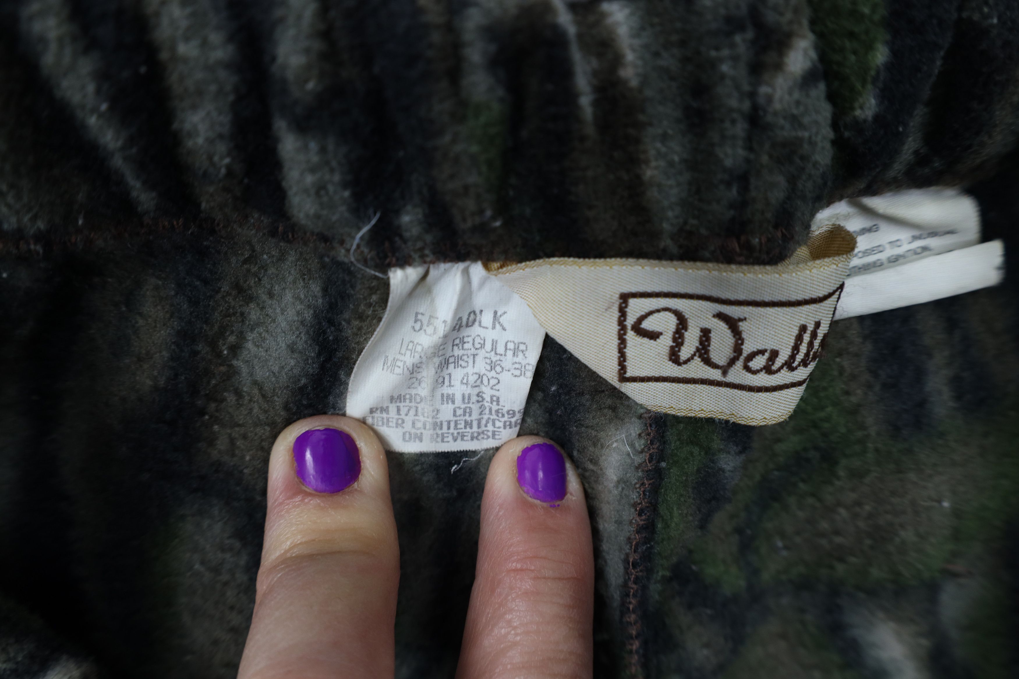 Walls Vintage 90s Walls Camouflage Fleece Sweatpants Joggers USA Size US 36 / EU 52 - 9 Thumbnail