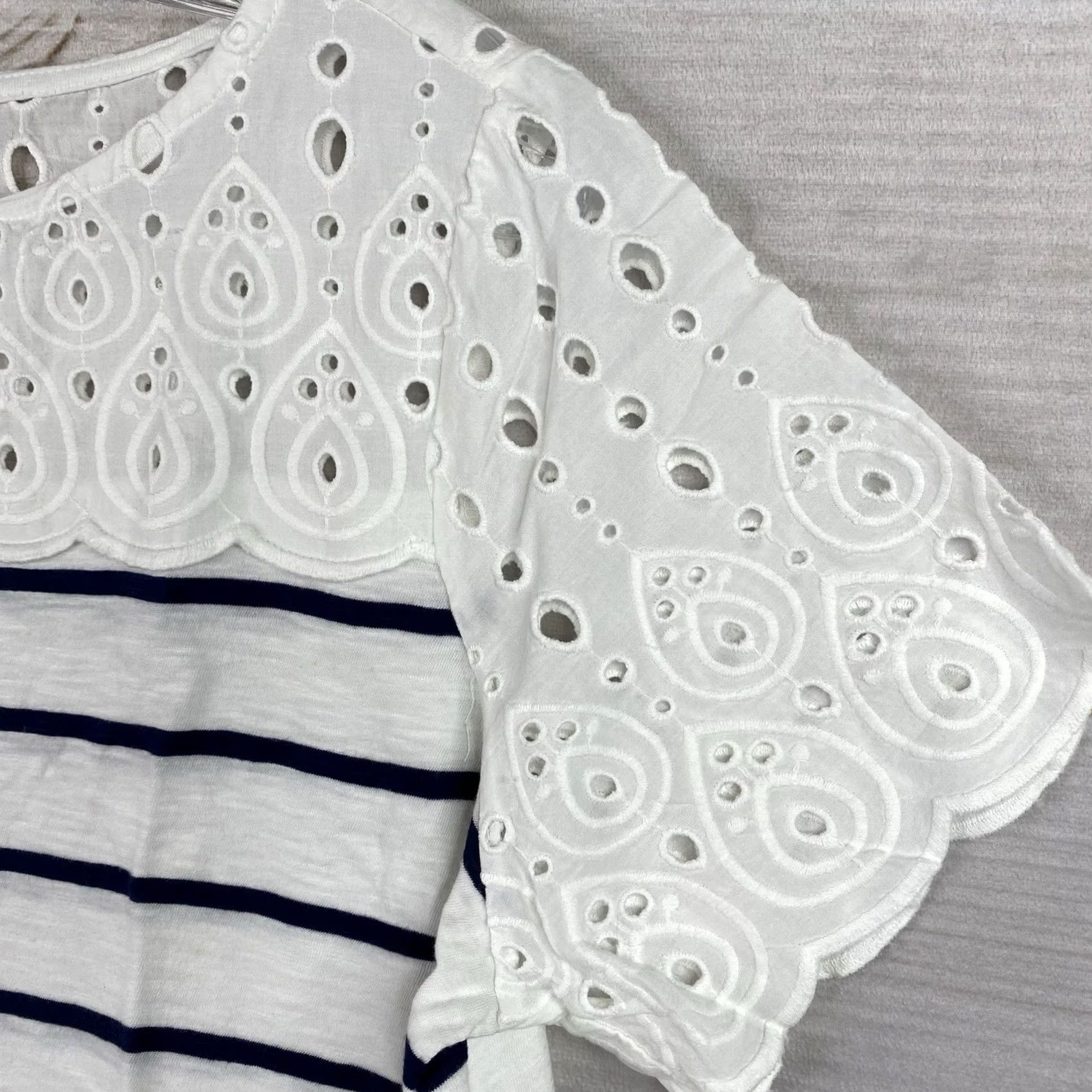 Charter Club Charter Club Shirt Womens 0X Blue Stripe Eyelet Trim Stretch Nautical Beach Size XL / US 12-14 / IT 48-50 - 2 Thumbnail