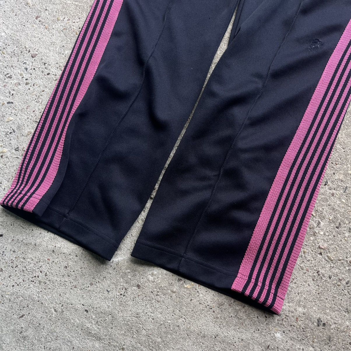 Needles Needles (M) navy/pink Narrow Sweatpants pants Japan archive Size US 30 / EU 46 - 2 Thumbnail