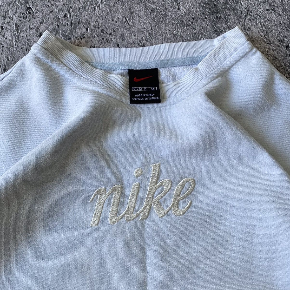 Nike Nike 90s sweatshirt big logo center swoosh y2k Size US S / EU 44-46 / 1 - 4 Thumbnail