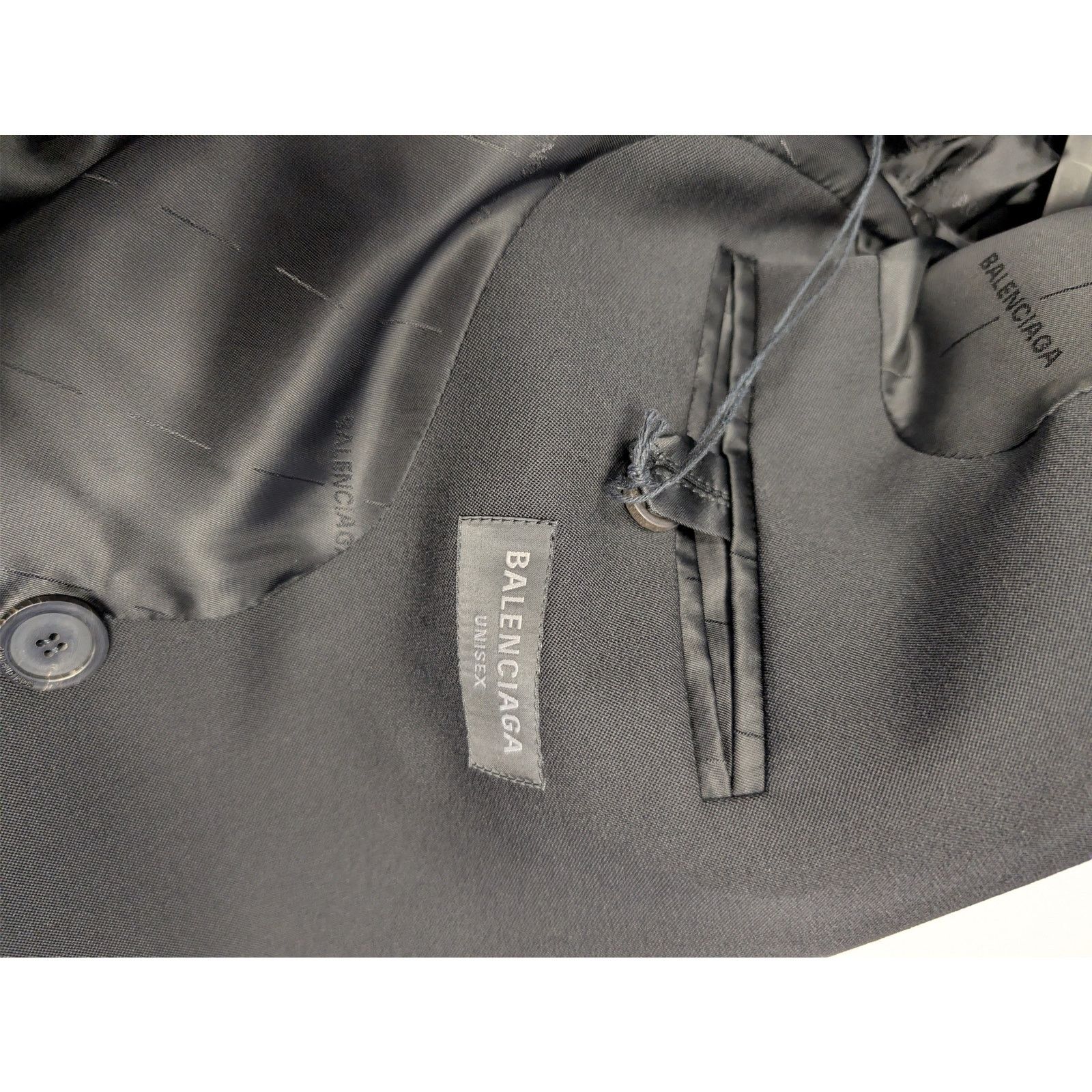 Balenciaga o1rshd1 Wool Barathea Shrunk DB Blazer / Jacket in Black Size US M / EU 48-50 / 2 - 17 Thumbnail