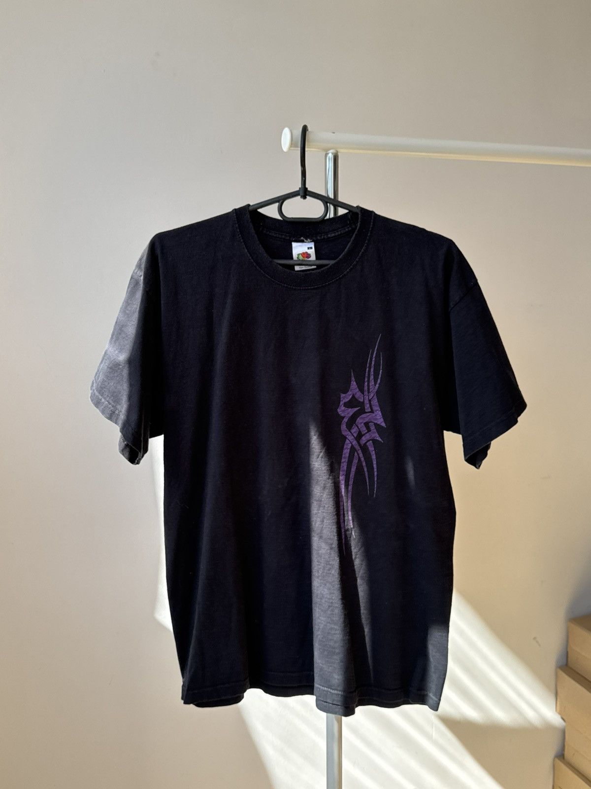 Vintage Vintage Y2K Tribal Dragon T-shirt Size US L / EU 52-54 / 3 - 4 Thumbnail