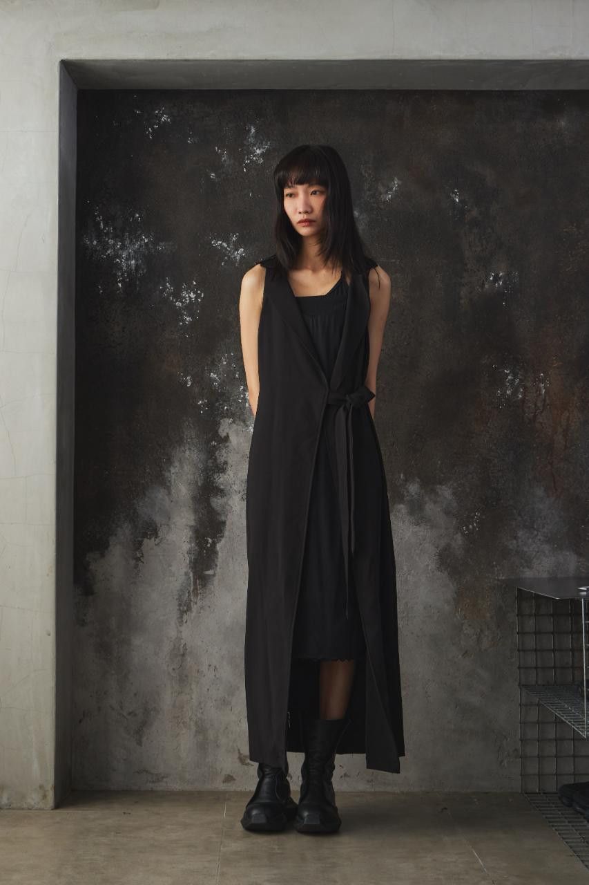 La Haine Inside Us La Haine Inside Us Cutout Leather-Paneled Long Vest Dress Size M / US 6-8 / IT 42-44 - 1 Thumbnail