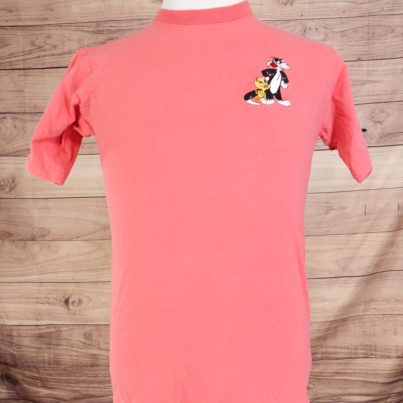 Vintage VINTAGE LOONEY TUNES 1994 TWEET SYLVESTER SHORT SLEEVE 90s TSHIRT XS (18X26.5) Size US XS / EU 42 / 0 - 3 Thumbnail