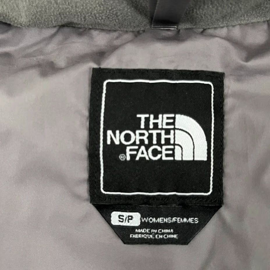 The North Face The North Face Vest Womens Small Black 550 Down Puffer Full Zip Hiking Outdoor Size S / US 4 / IT 40 - 2 Thumbnail