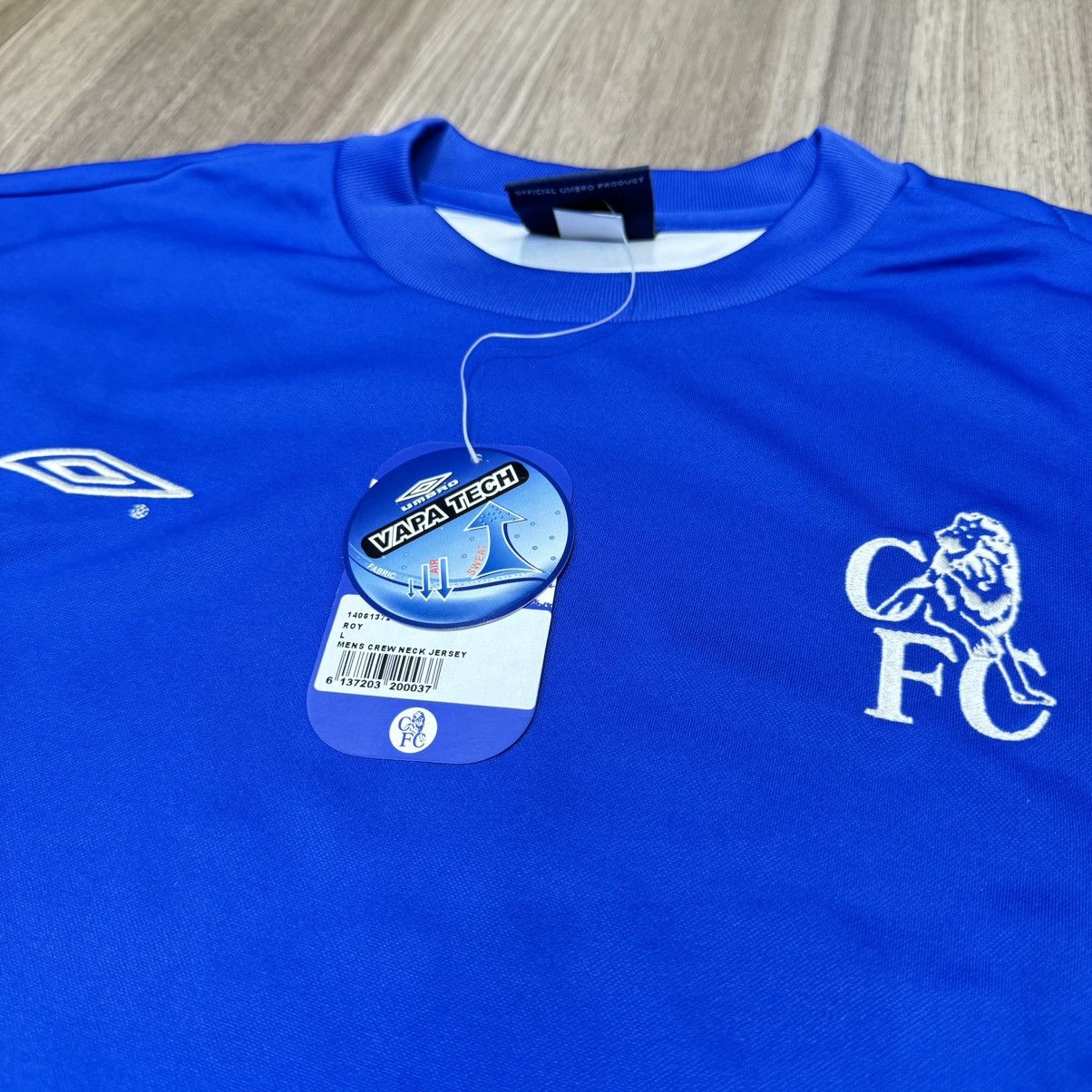 Umbro Chelsea 2000s training sweater (bnwt) Size US M / EU 48-50 / 2 - 3 Thumbnail