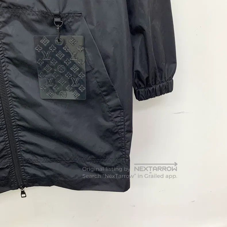 Louis Vuitton Louis Vuitton 23 black logo dark full print hooded zippere Size US S / EU 44-46 / 1 - 4 Thumbnail