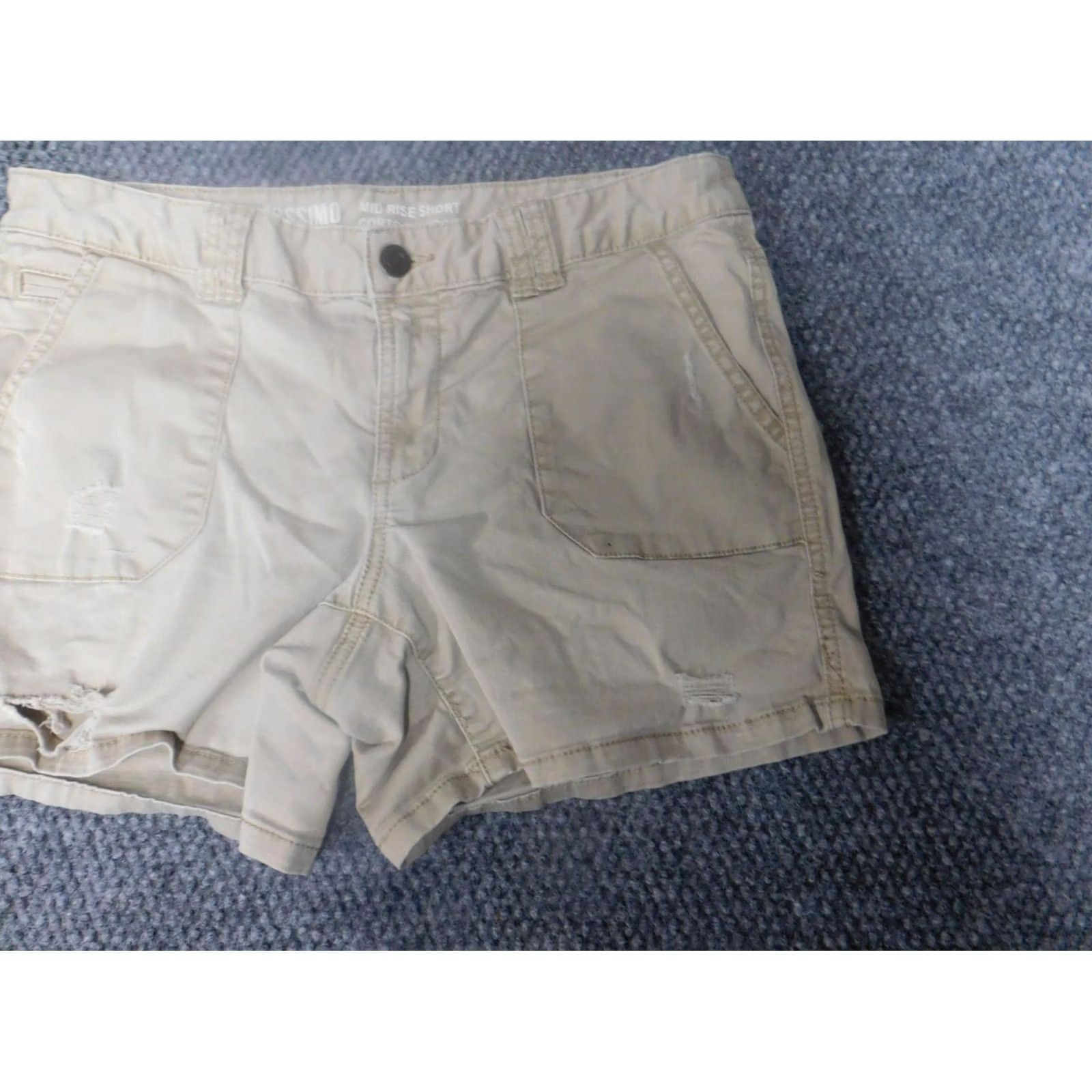 Mossimo Mossimo Womens Shorts 4 beige distressed Chino Knit Cotton Blend Zipper Flat Front Mid Rise Regular Casual Walking Womens Size 30" / US 8 / IT 44 - 3 Thumbnail