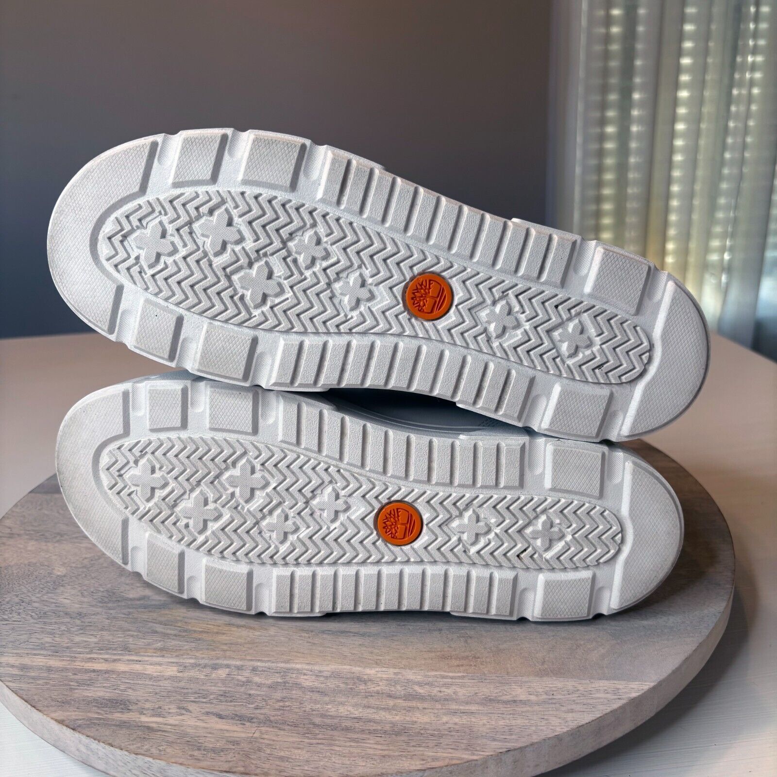 Timberland Timberland Laurel Court Women's White Sneakers Size 8.5 Size US 8.5 / IT 38.5 - 9 Thumbnail