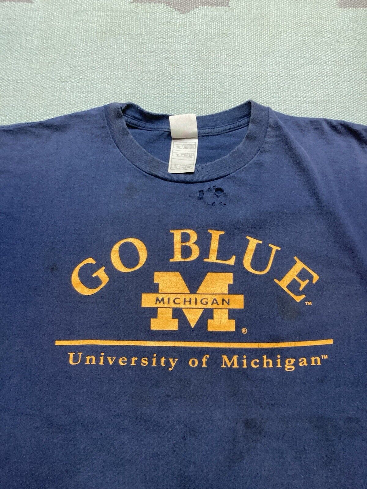 Vintage t shirt university of Michigan wolverines go blue NCAA XL Size US XL / EU 56 / 4 - 4 Thumbnail