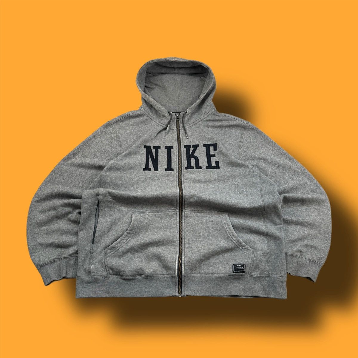 Nike × Vintage NIKE VINTAGE CENTER LOGO OVERSIZE BOXY ZIP HOODIE Size US XL / EU 56 / 4 - 1 Thumbnail