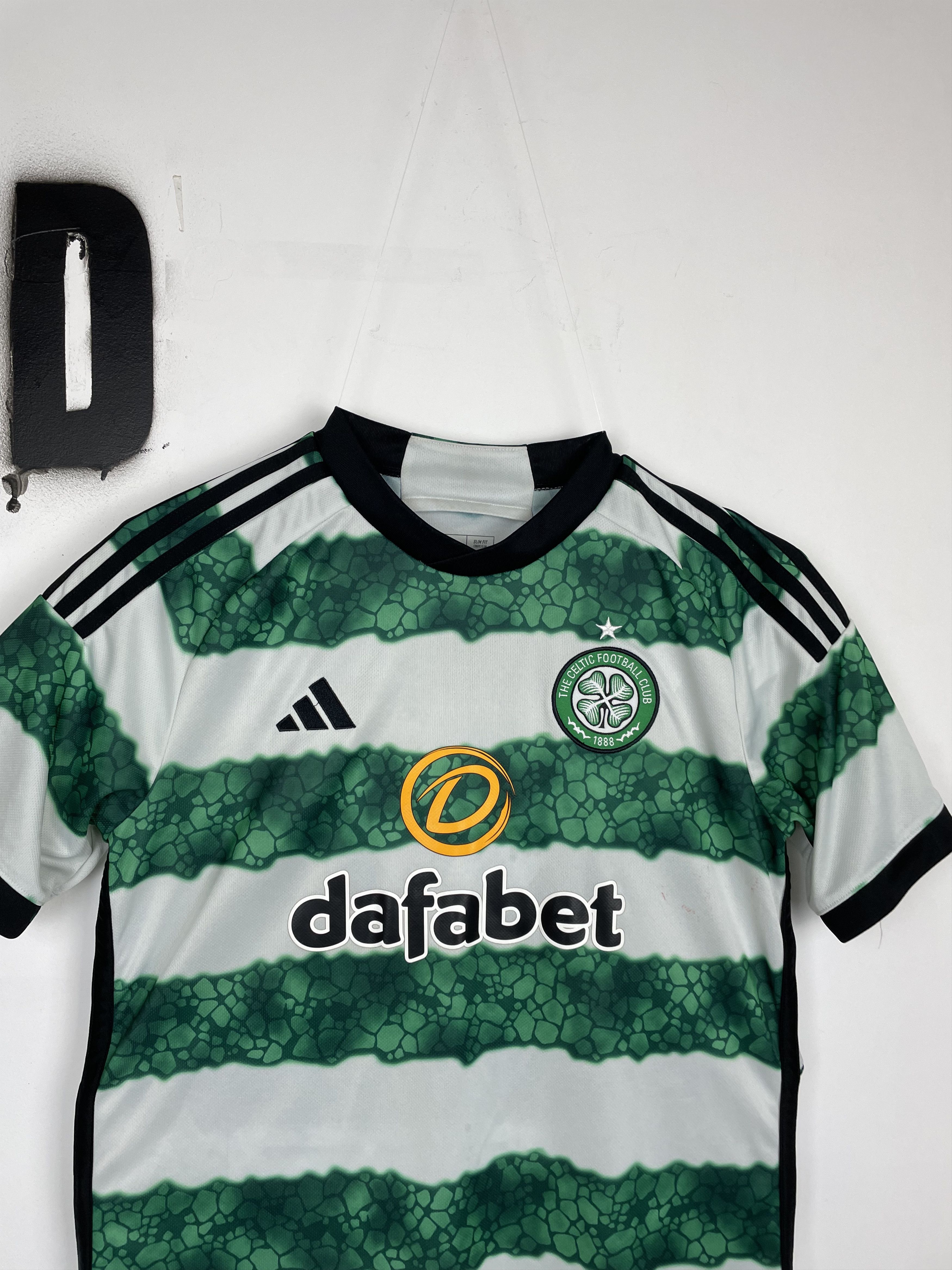 Adidas Adidas Celtic 2023-2024 Home Jersey Size M Size US M / EU 48-50 / 2 - 3 Thumbnail