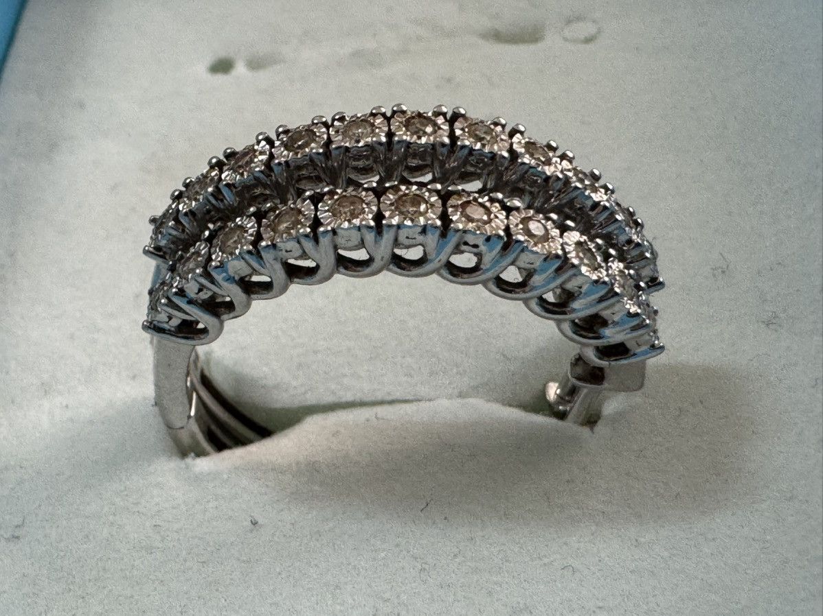 Other ZEI 10k White Gold 1.0ctw DIAMOND LARGE HOOP Vintage Earring Size ONE SIZE - 7 Thumbnail