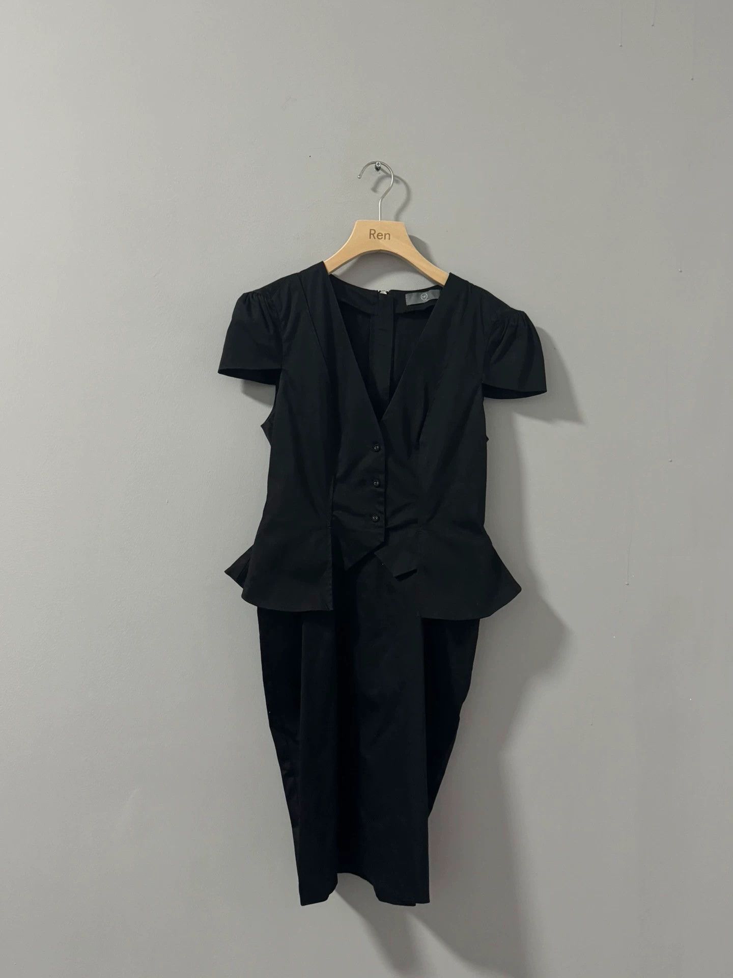 Alexander McQueen Alexander McQueen Suit Dress Size XS / US 0-2 / IT 36-38 - 2 Thumbnail