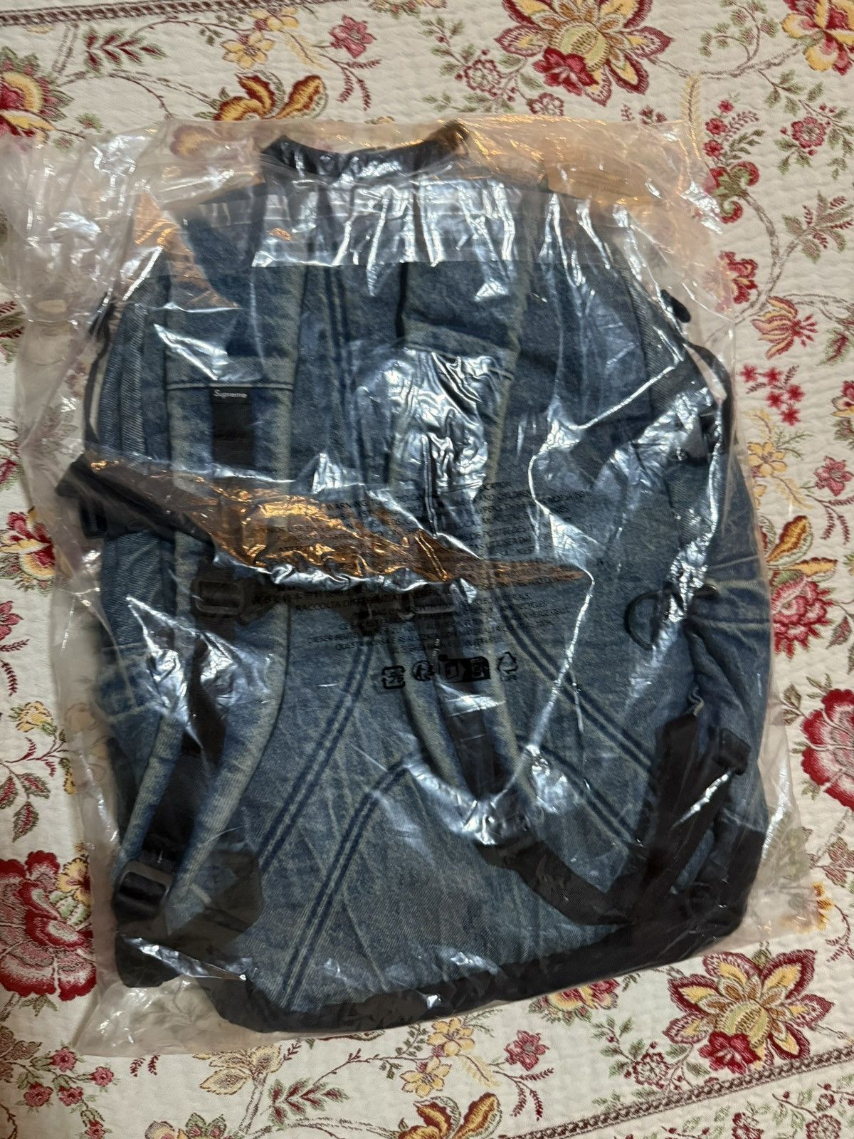 Supreme Supreme Denim Backpack Washed Indigo Reflective Logo SS25 Size ONE SIZE - 10 Thumbnail