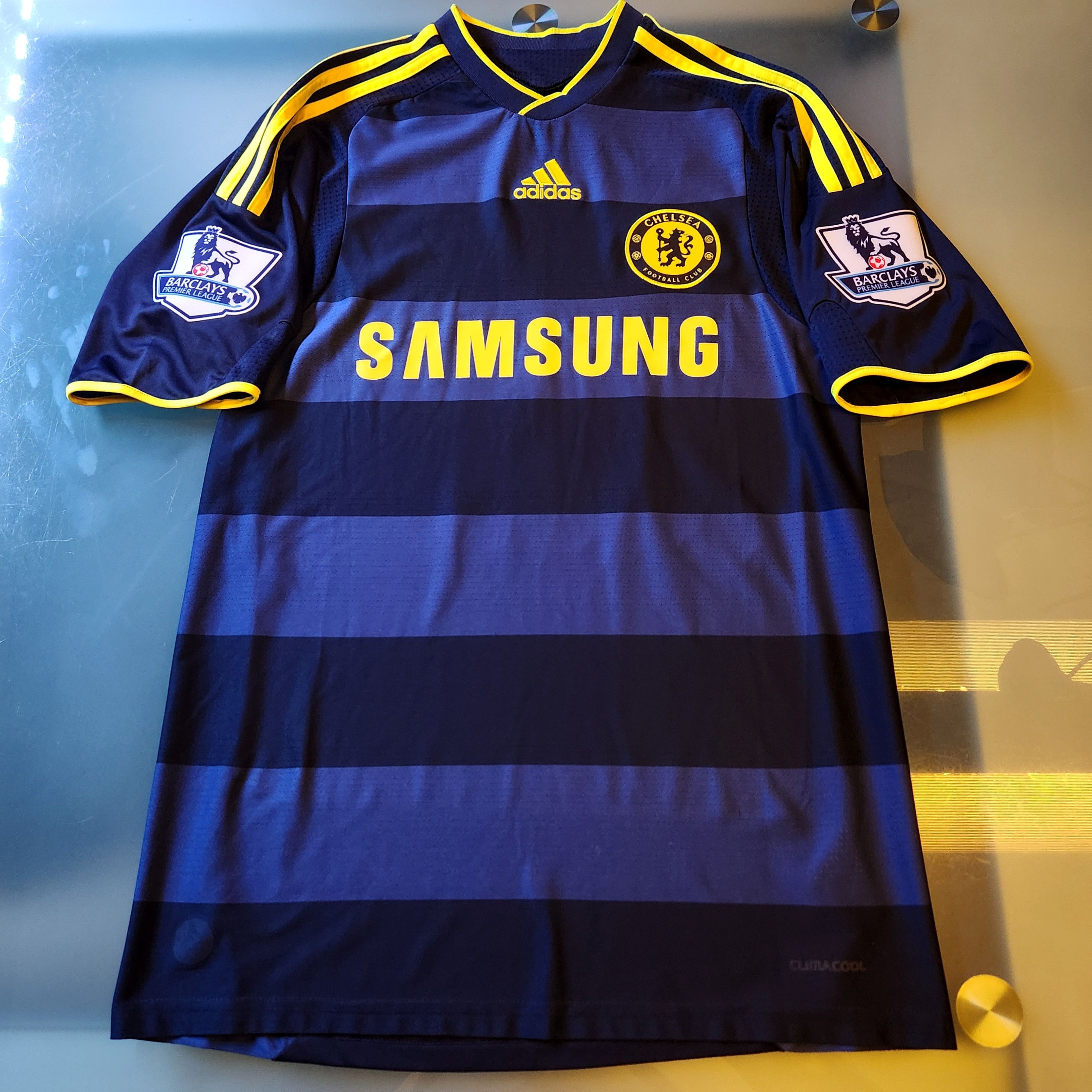Adidas Authentic Retro Chelsea LAMPARD 2009-2010 09/10 Away Jersey Size US S / EU 44-46 / 1 - 3 Thumbnail