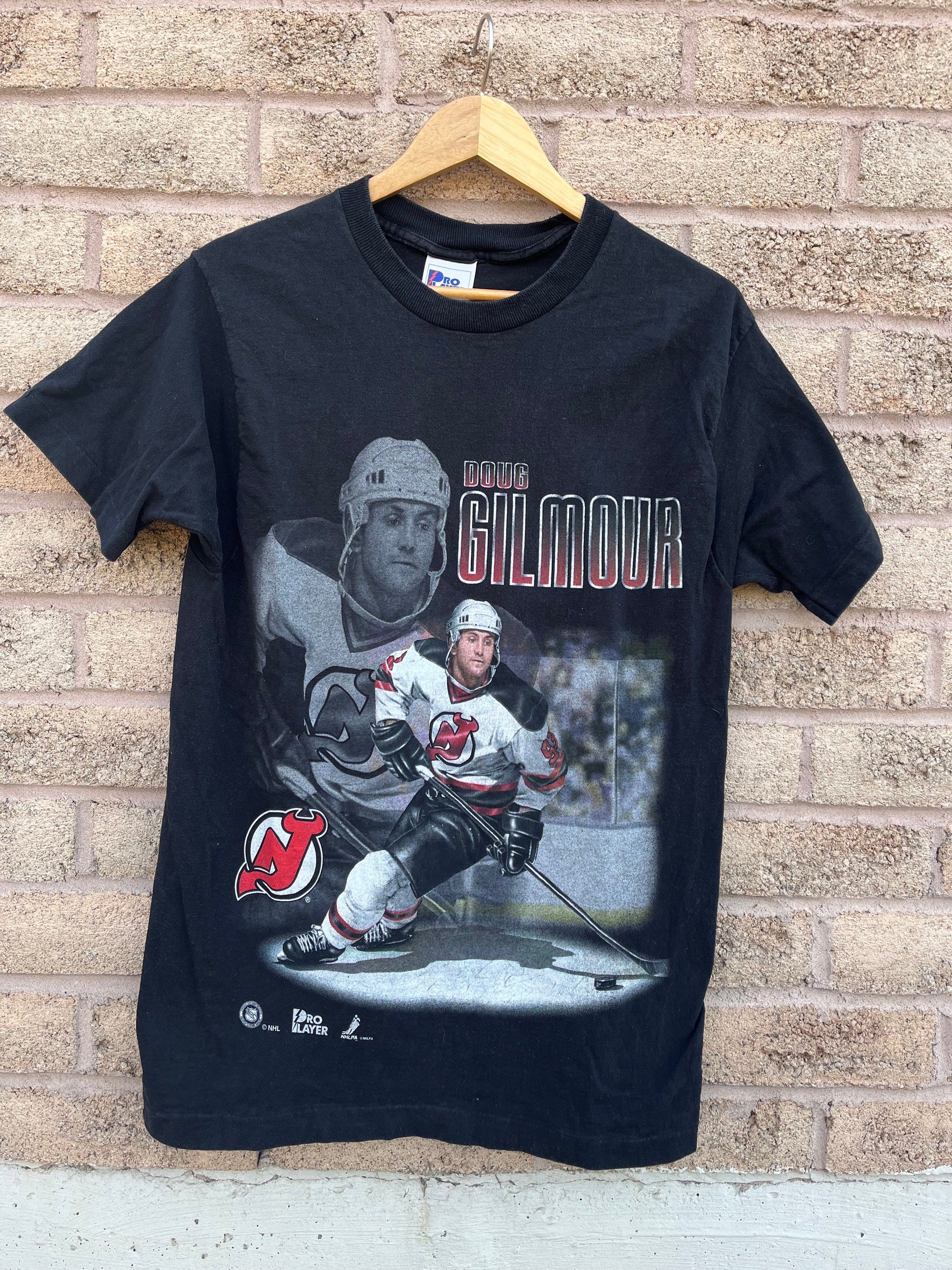 Pro Player vintage Doug Gilmour New Jersey Devils NHL T-shirt Size US M / EU 48-50 / 2 - 1 Thumbnail